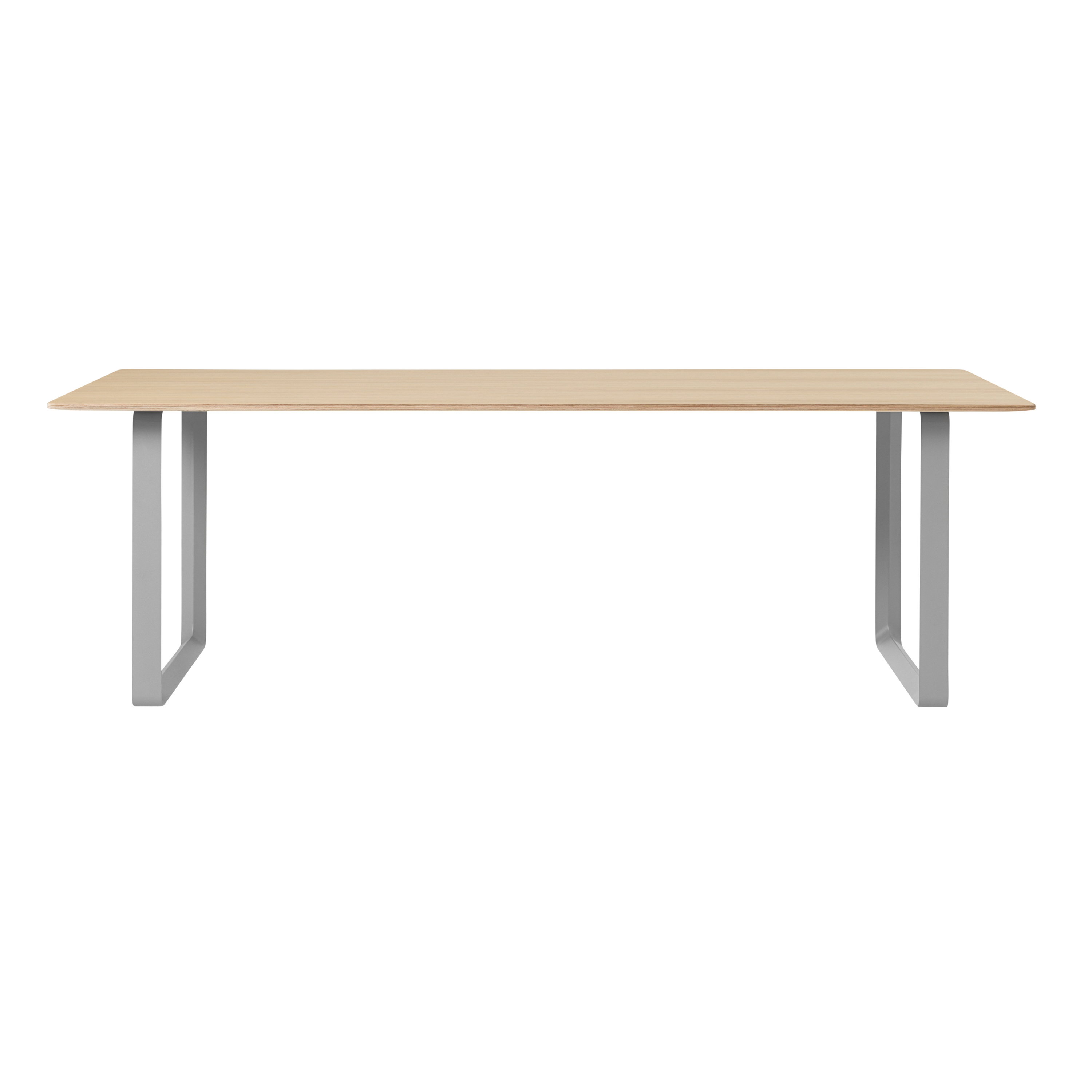 70/70 Table | 255 x 108 cm / 100.5 x 42.5"
