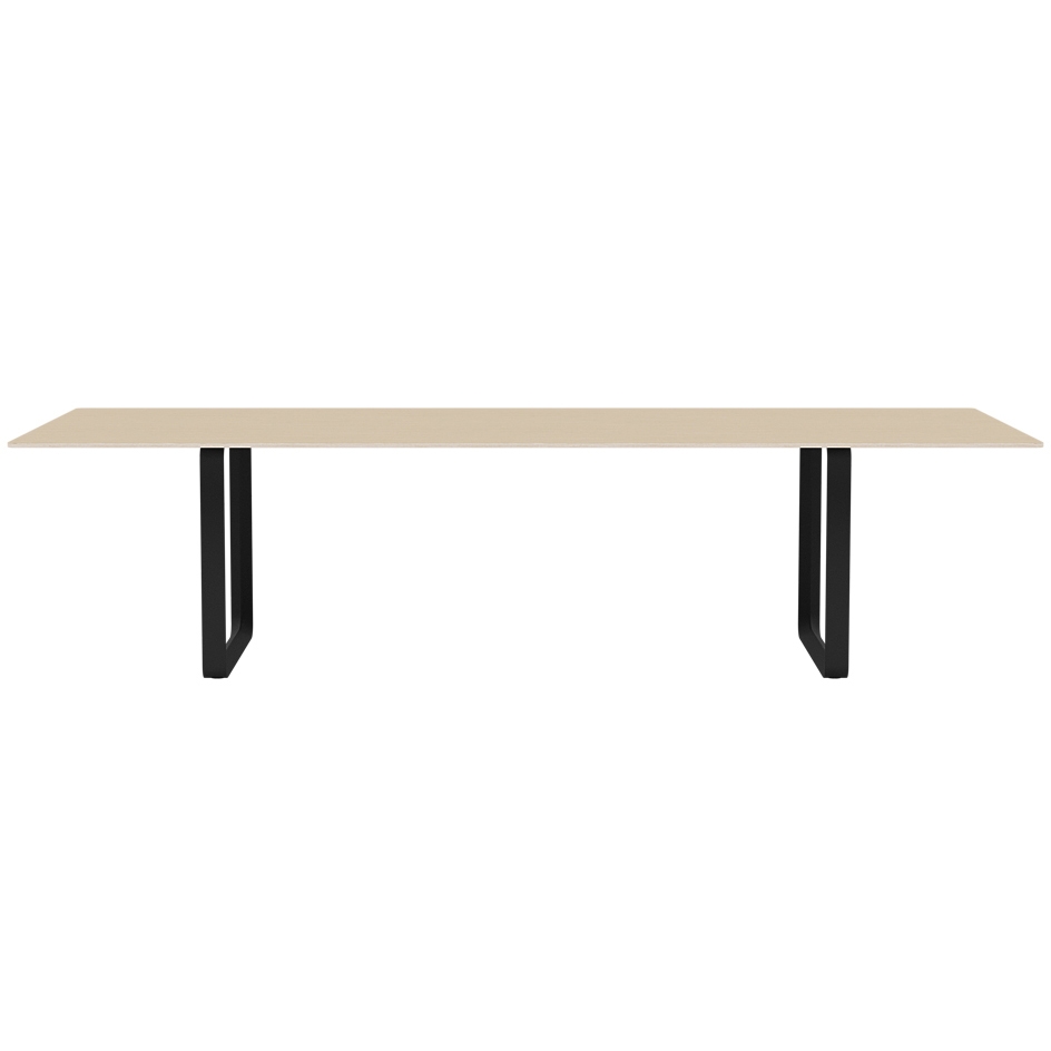 70/70 Table | 295 x 108 cm / 116 x 42.5"