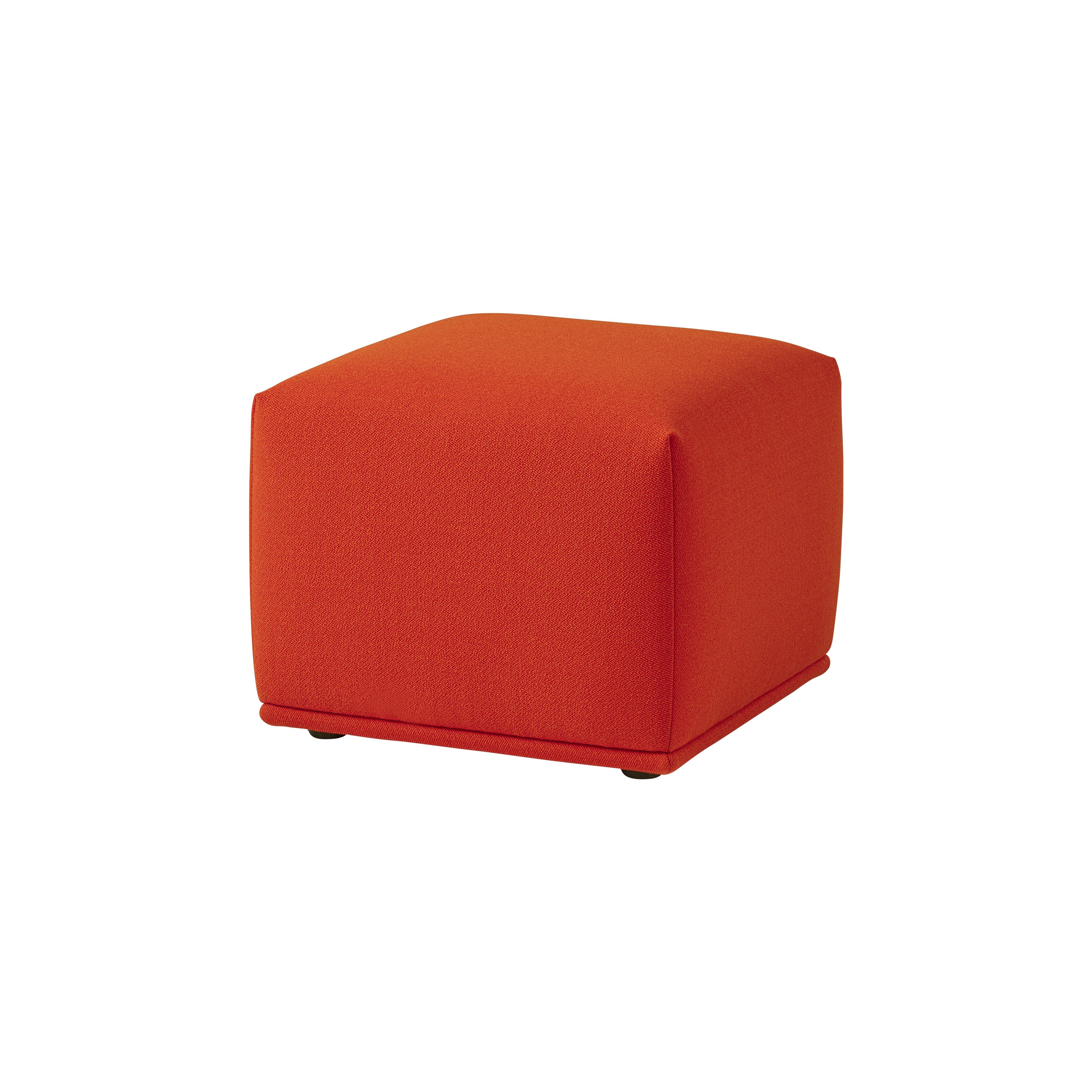 Mostra il prodotto Echo Pouf | 52 X 52 / 20.5 X 20.5" del produttore Muuto
