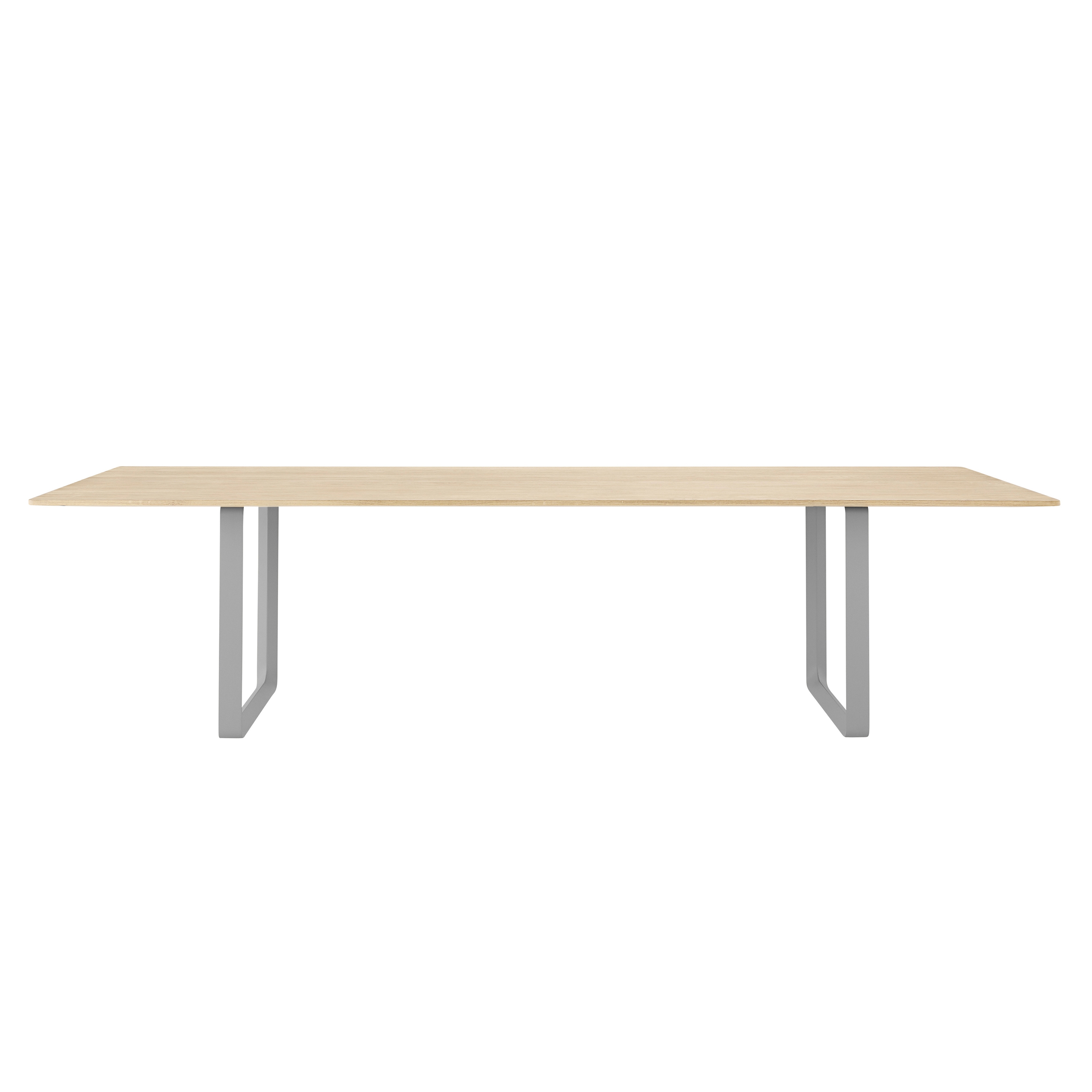 70/70 Table | 295 x 108 cm / 116 x 42.5"