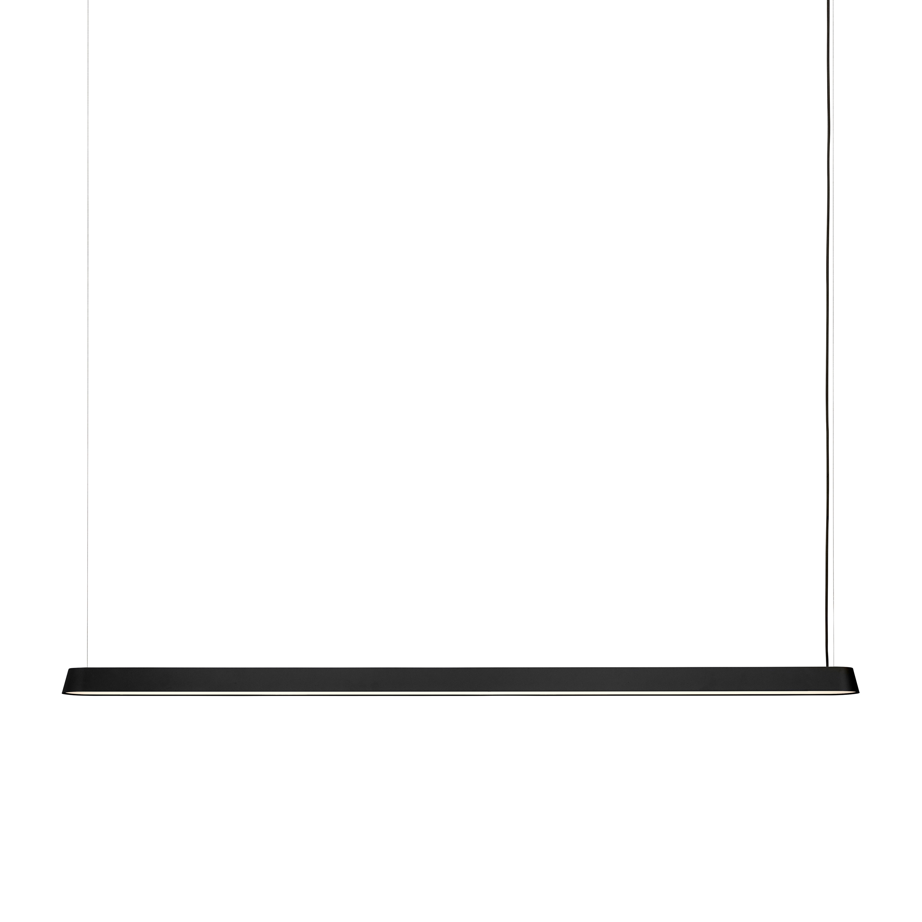 Display product Linear Pendant Lamp | 169,2cm from manufacturer Muuto