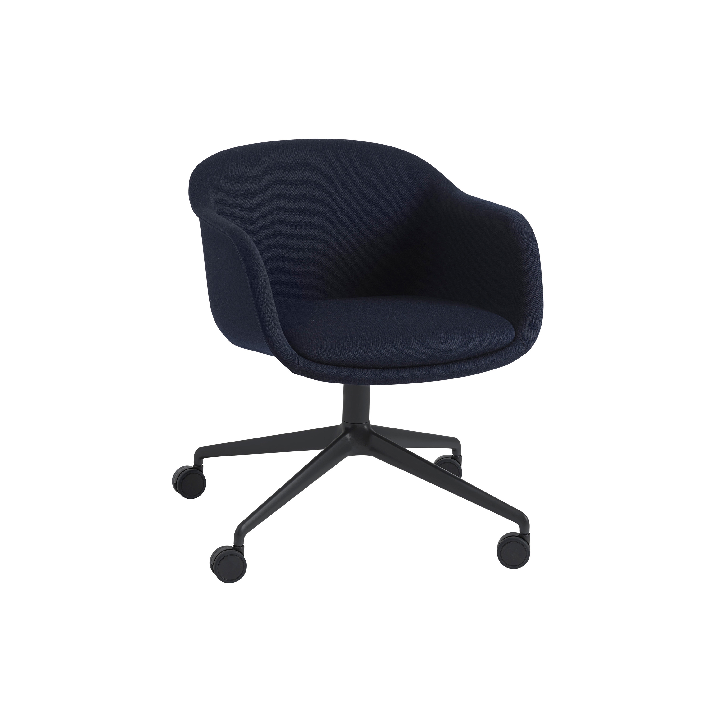 Display product Fiber Conference Armchair / Swivel Base W. Castors from manufacturer Muuto