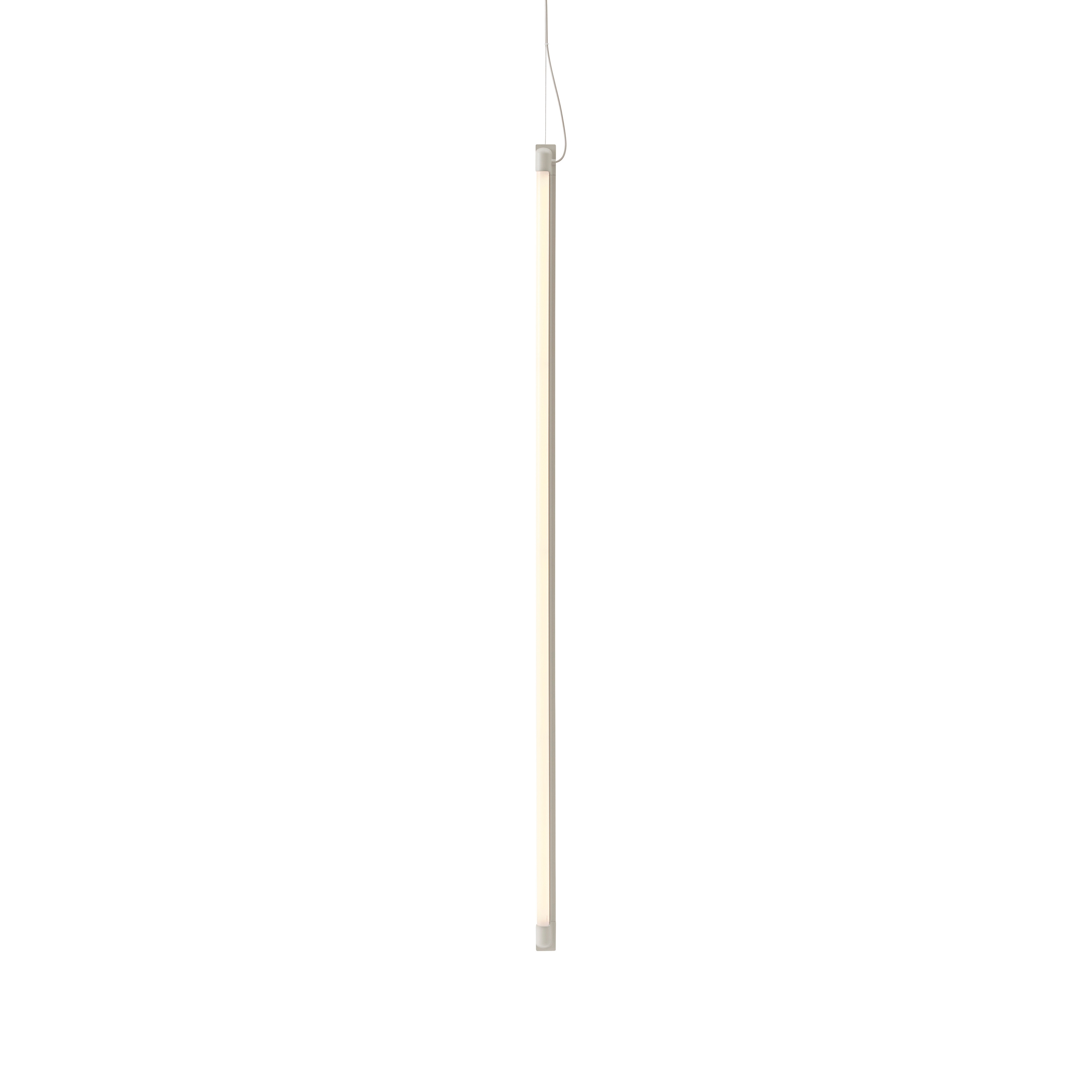 Display product Fine Suspension Lamp / 120 CM / 47.25" from manufacturer Muuto