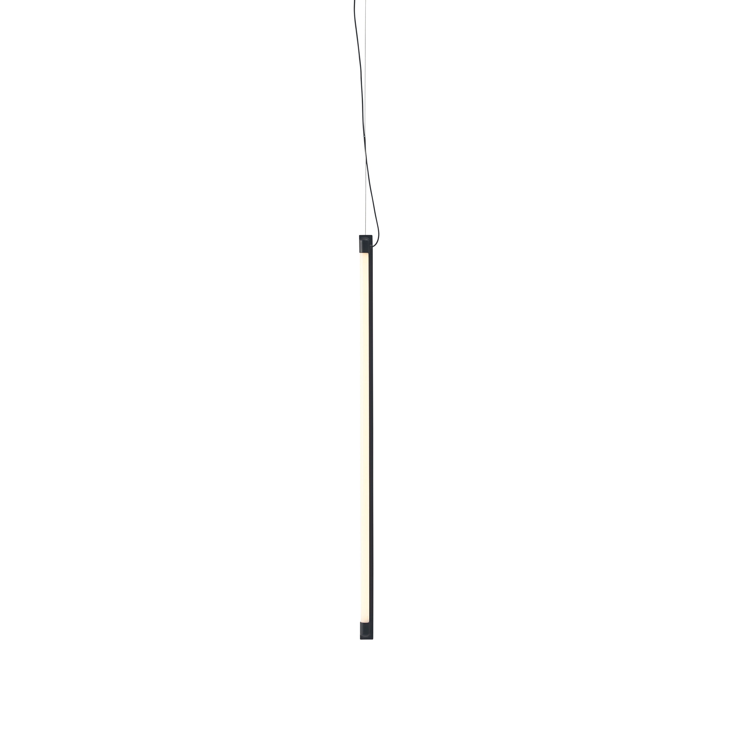 Afficher le produit Fine Suspension Lamp / 90 CM / 35.5" du fabricant Muuto