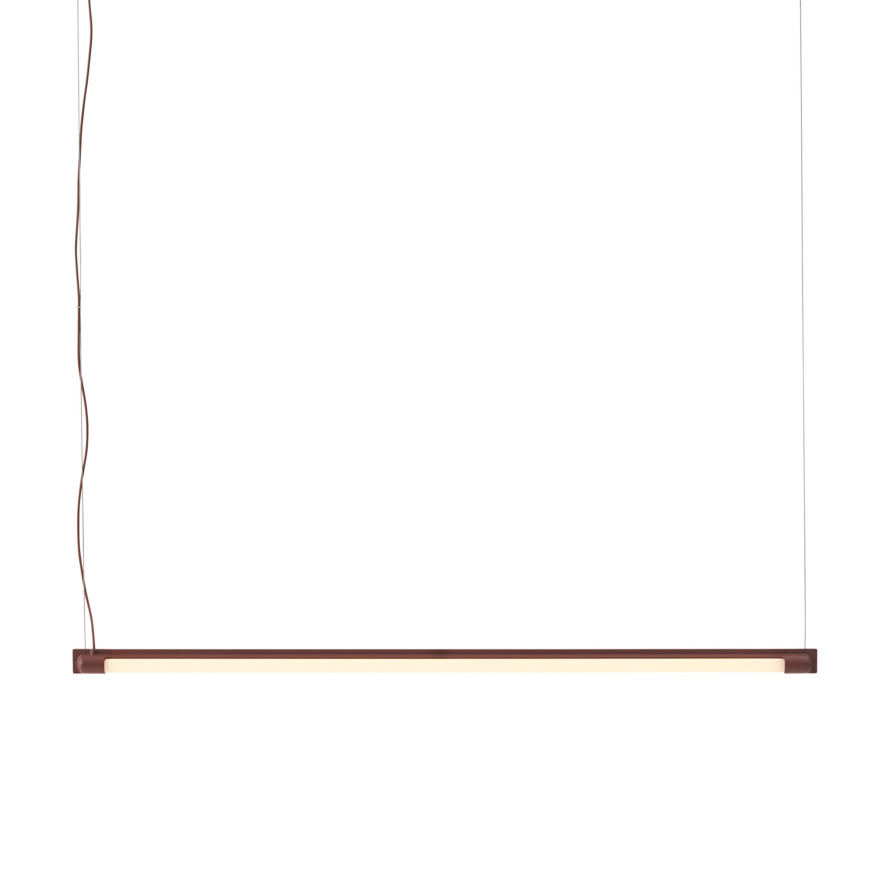 Display product Fine Suspension Lamp / 90 CM / 35.5" from manufacturer Muuto