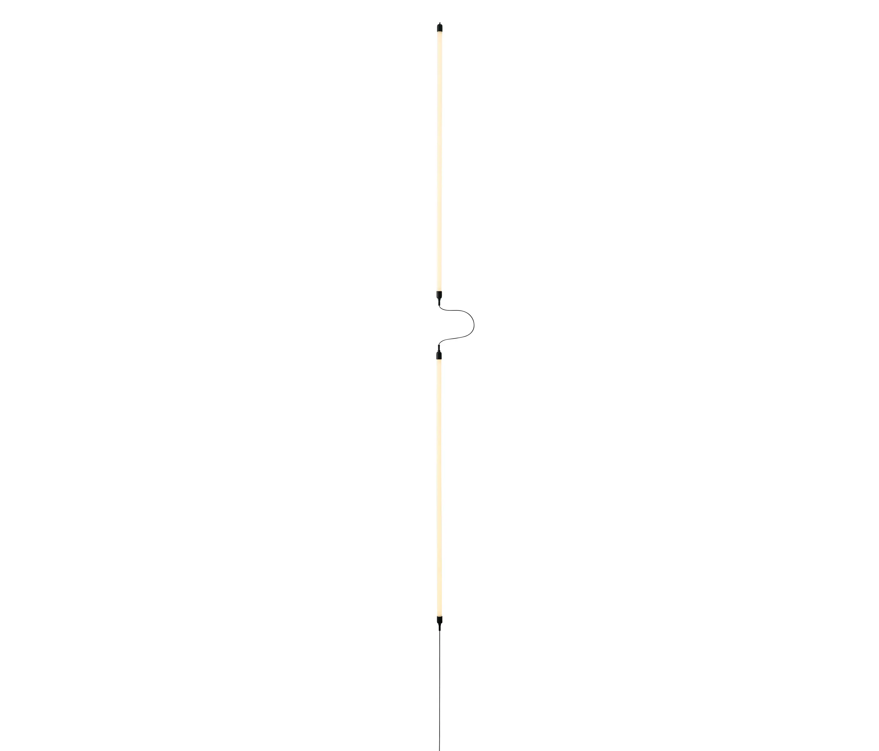 Muuto - Fine Wall/Ceiling Lamp / Configuration 5