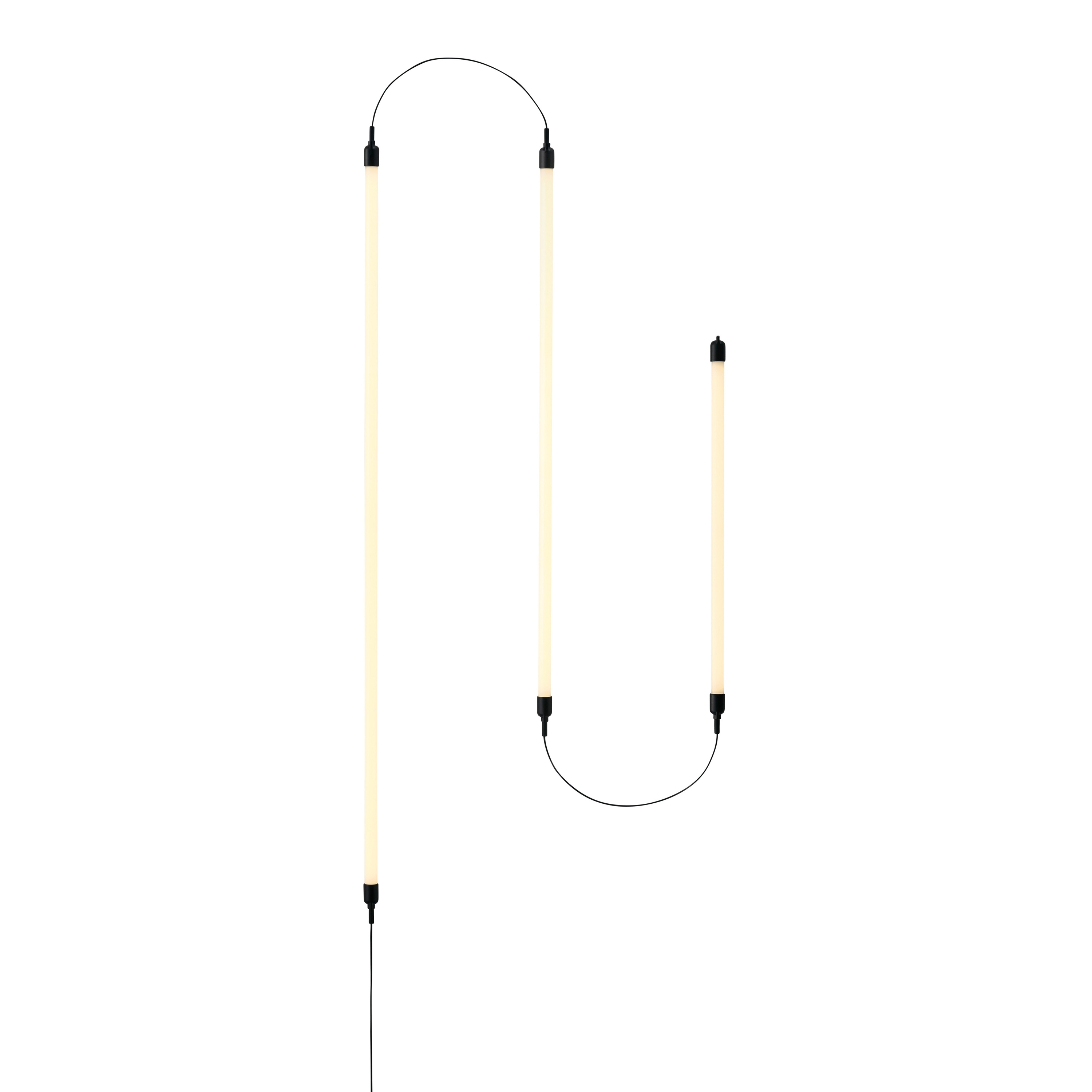 Produkt Fine Wall/Ceiling Lamp / Configuration 6 des Herstellers Muuto anzeigen