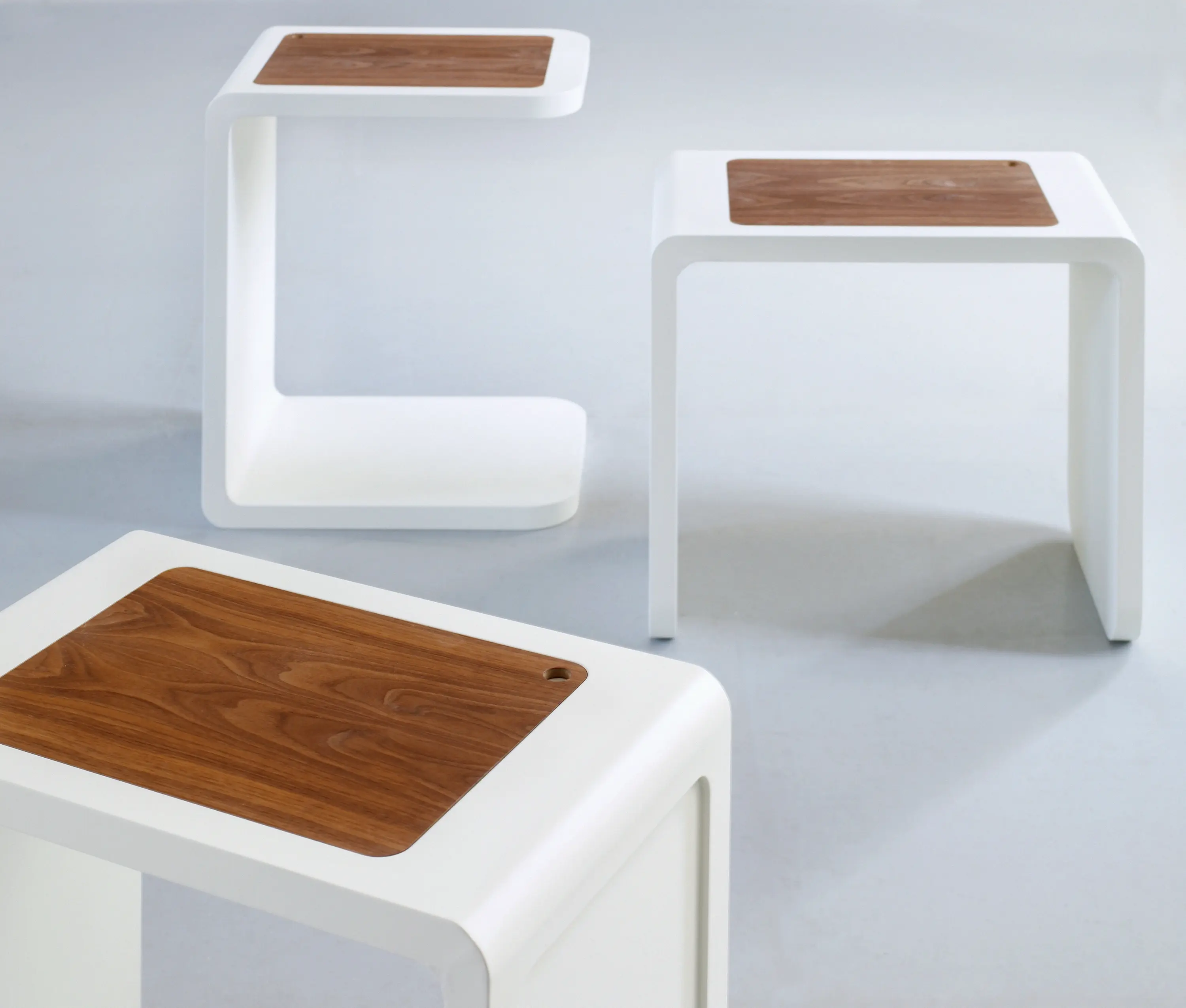 Linde&Linde - Multi table