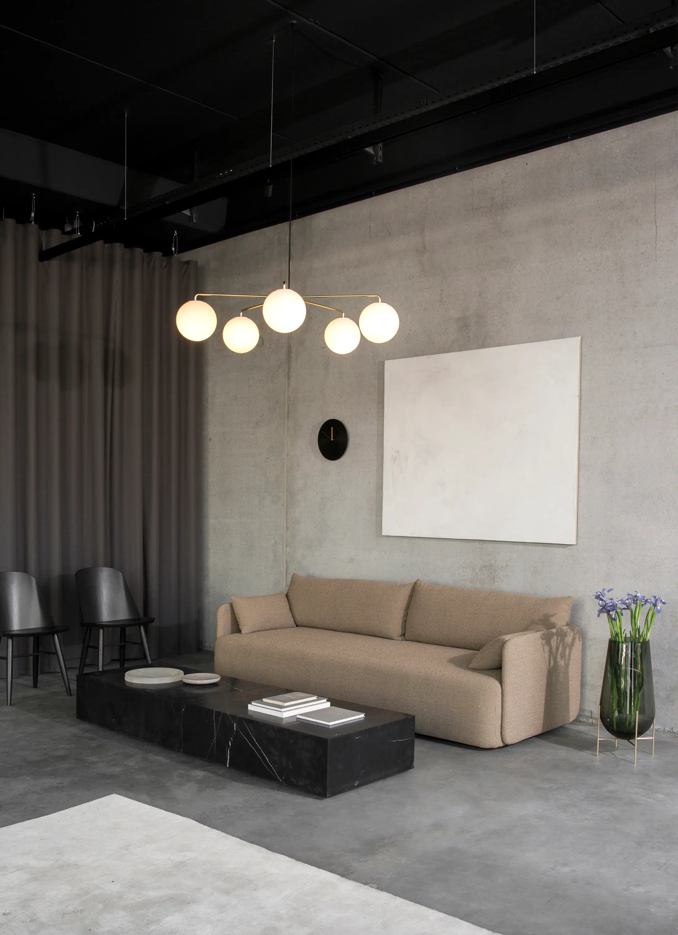 Audo Copenhagen - TR Bulb | Pendant | Brushed Brass | Matt Opal Bulb