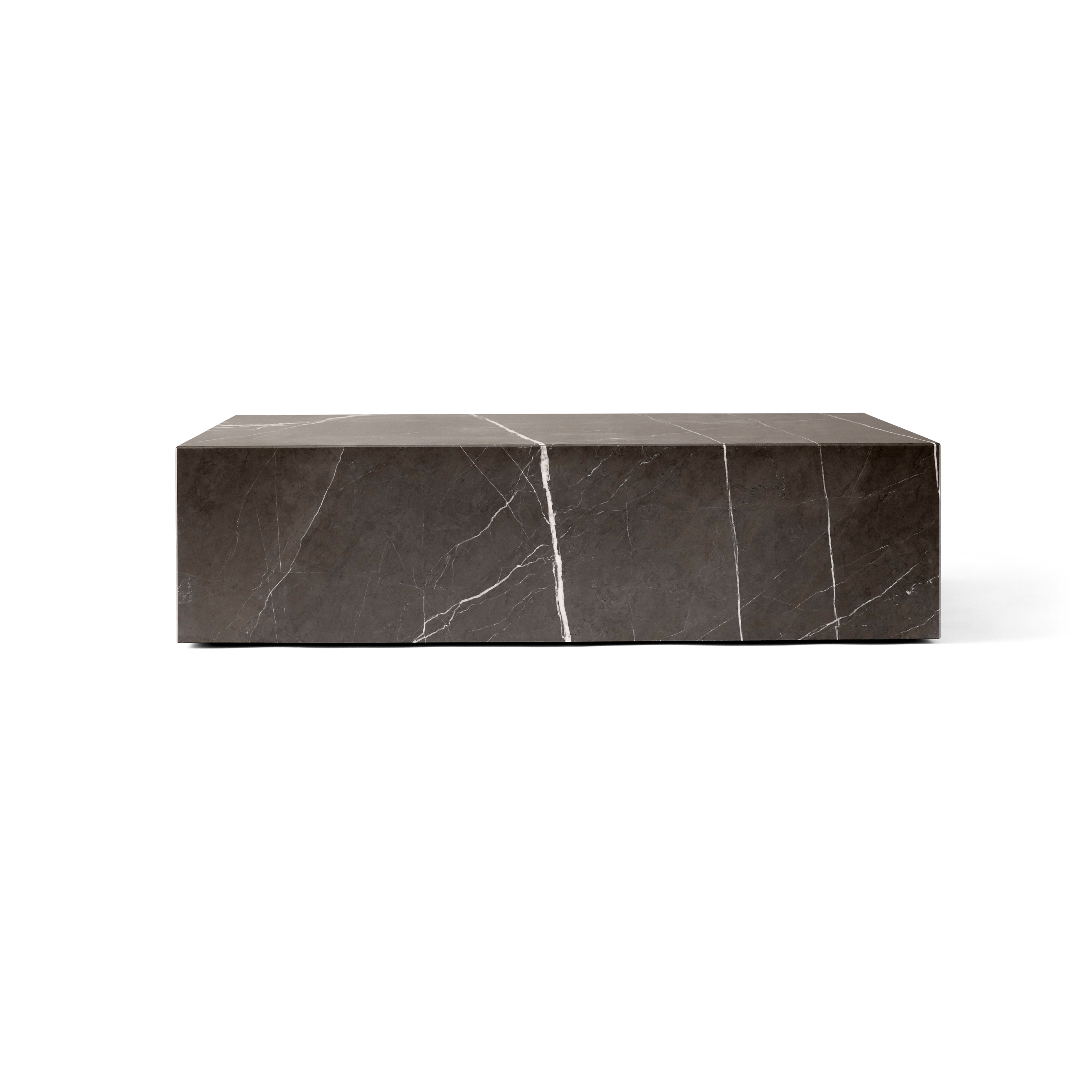 Produkt Plinth Low | Brown Grey des Herstellers Audo Copenhagen anzeigen