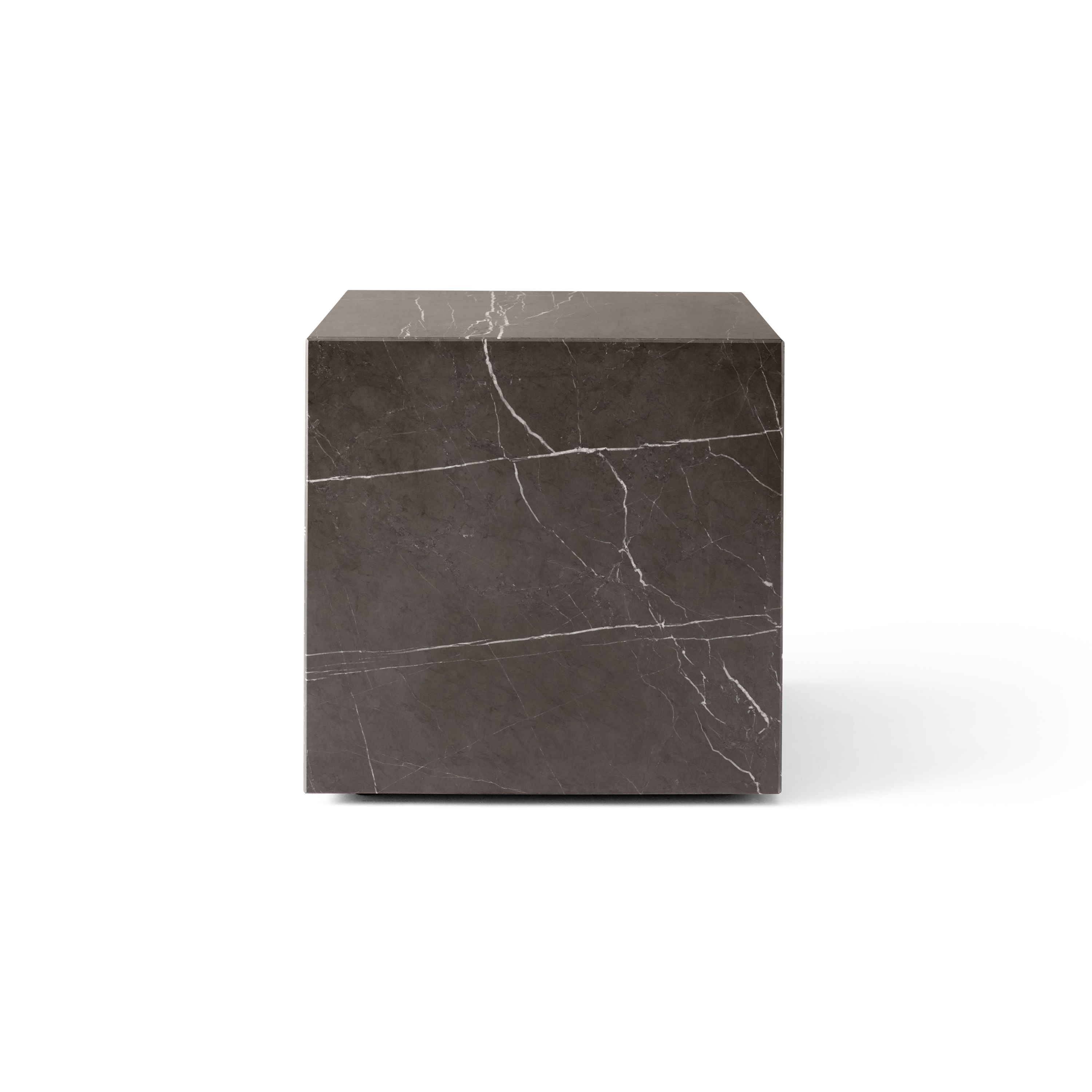 Plinth Cubic | Brown Grey