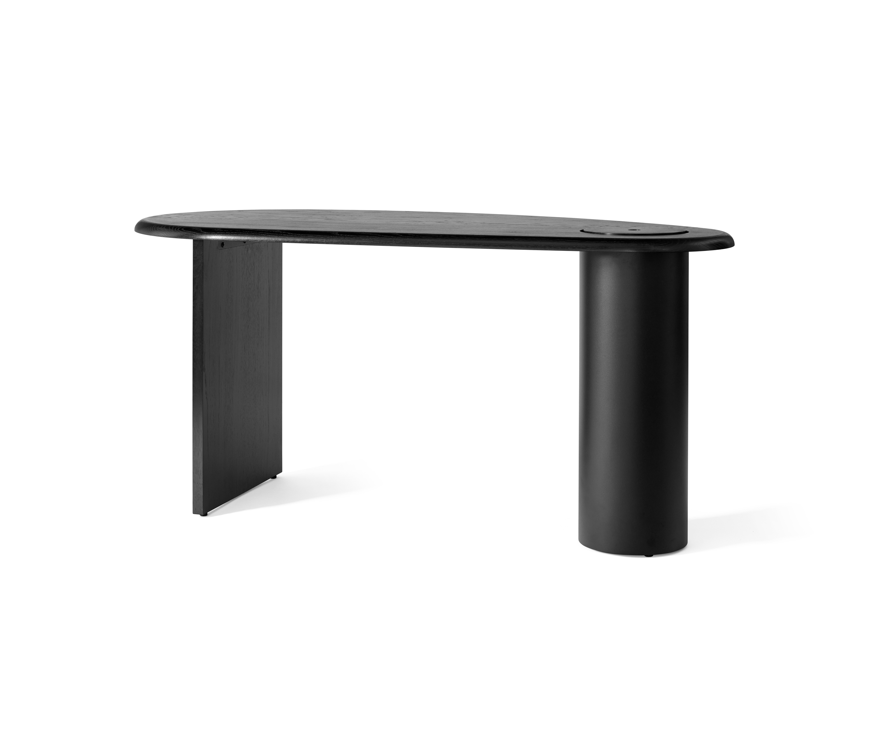 Display product The Eclipse Desk | Dark Oiled Oak from manufacturer Audo Copenhagen
