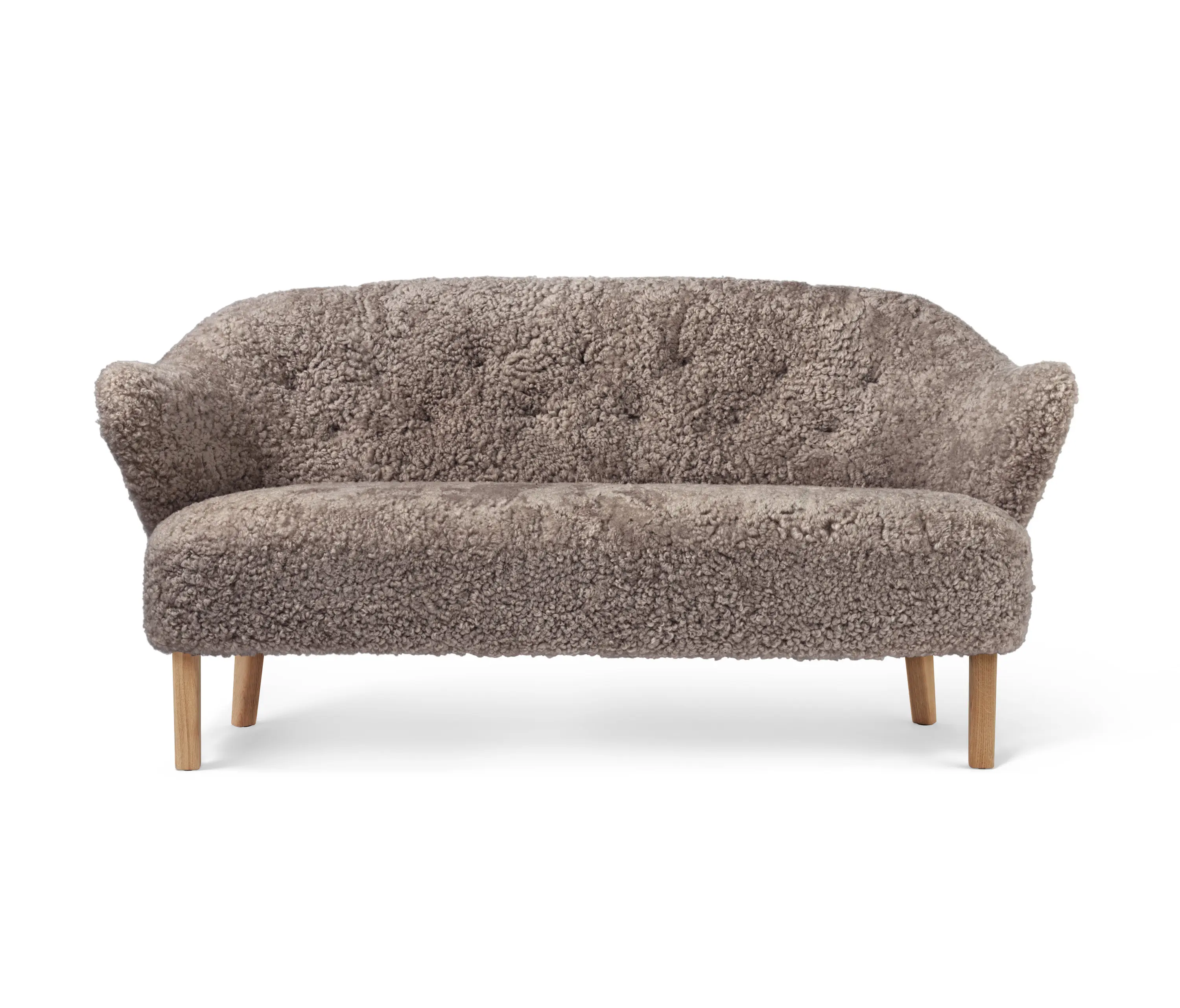 Audo Copenhagen - Ingeborg Sofa Sheepskin, Sahara/Natural Oak