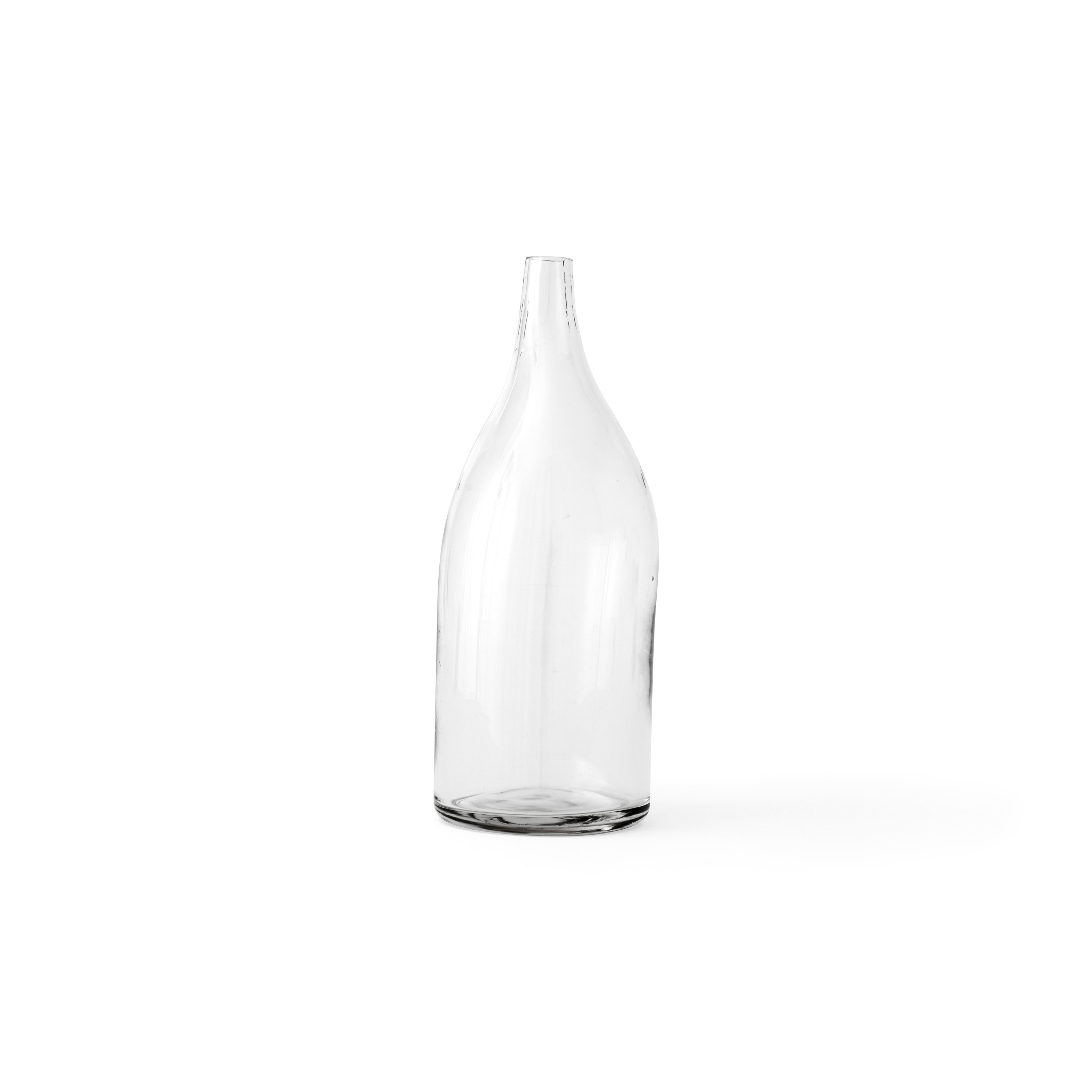 Display product Strandgade Carafe, H26 | Clear Glass from manufacturer Audo Copenhagen