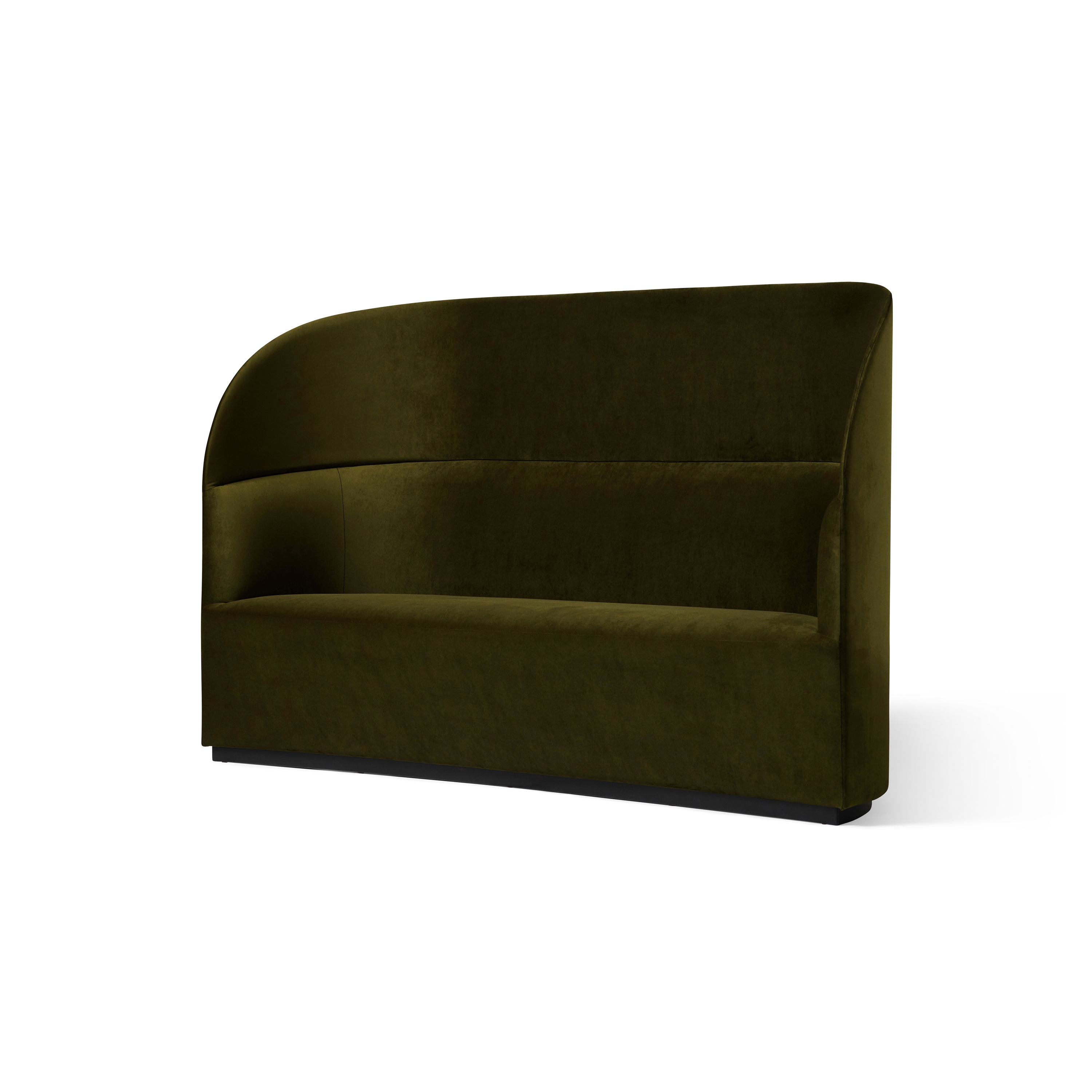 Vertoon produk Tearoom Sofa, High Back W Power Outlet | Champion 035 van vervaardiger Audo Copenhagen