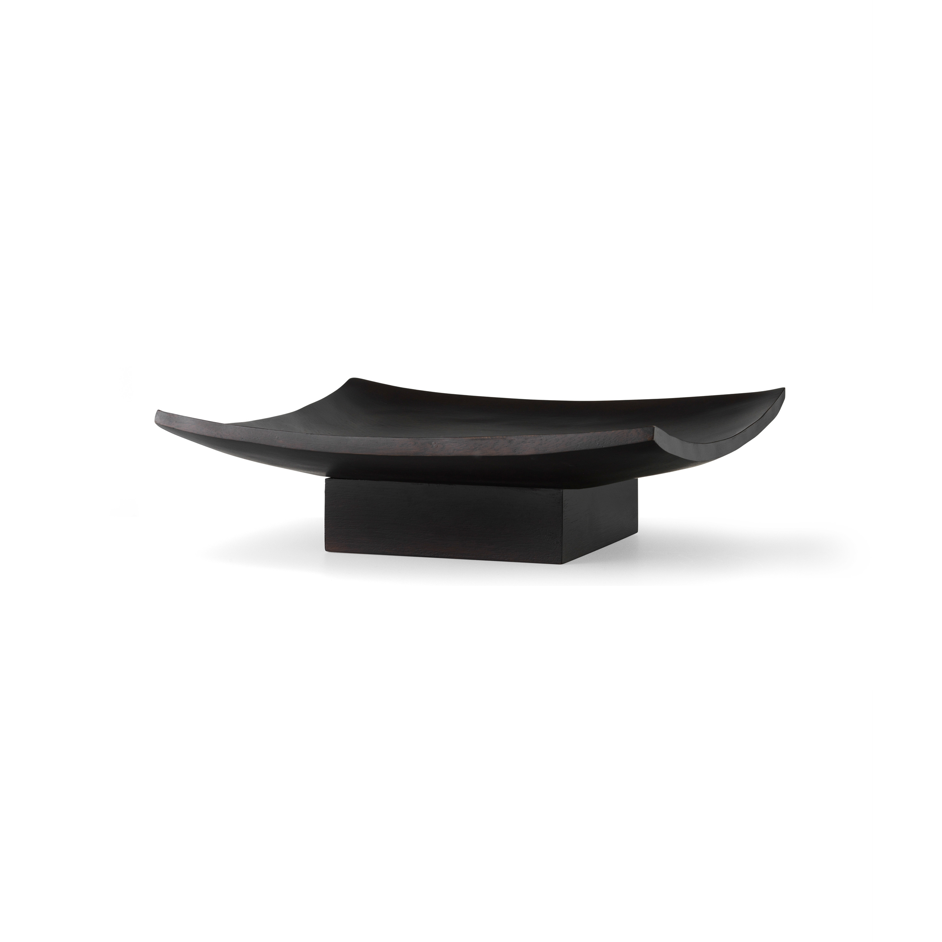 Display product Colin King Collection, Relevé Platter, Wood | Black from manufacturer Audo Copenhagen