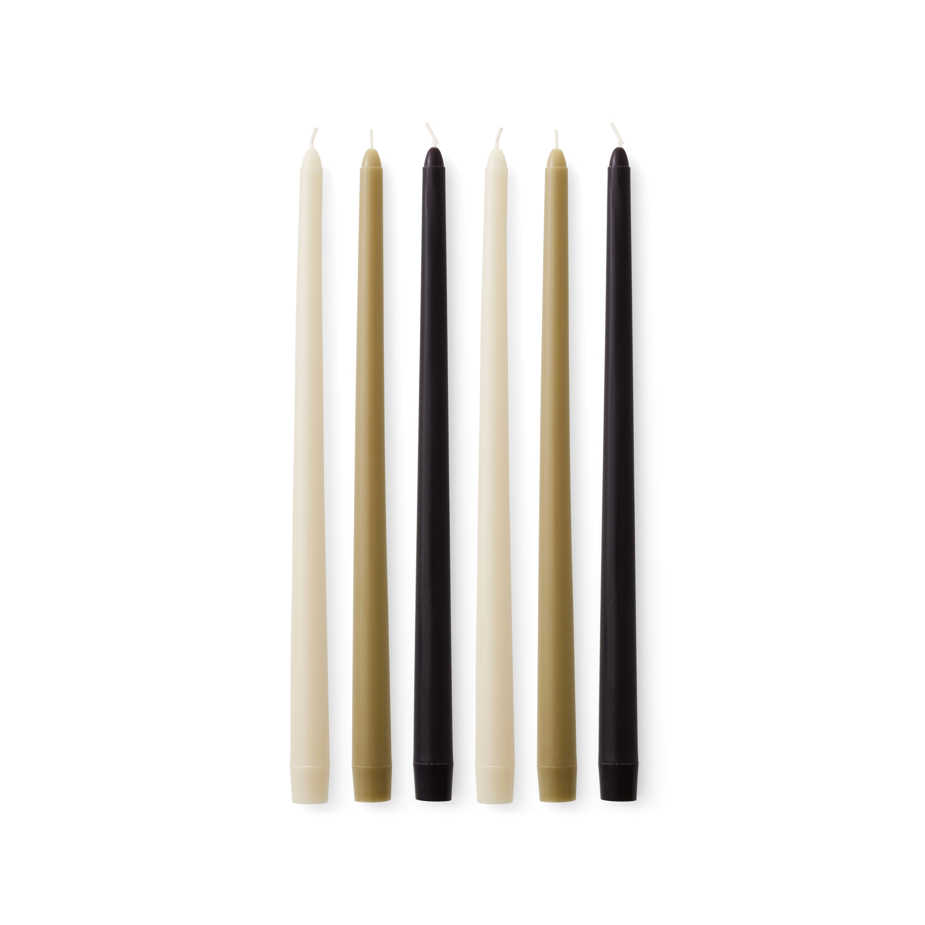 Mostra il prodotto Spire Smooth Tapered Candle, H38, Neutral, Set Of 6 del produttore Audo Copenhagen
