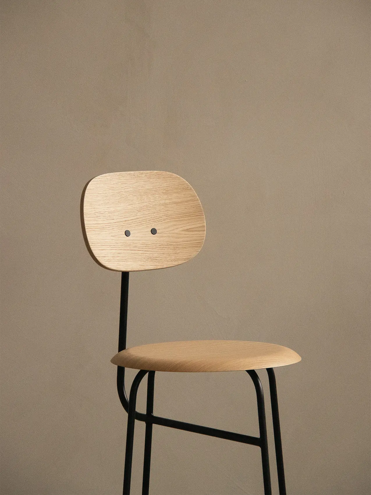 Audo Copenhagen - Afteroom Bar Chair Plus | Black Base | Veneer Seat and Back | Black