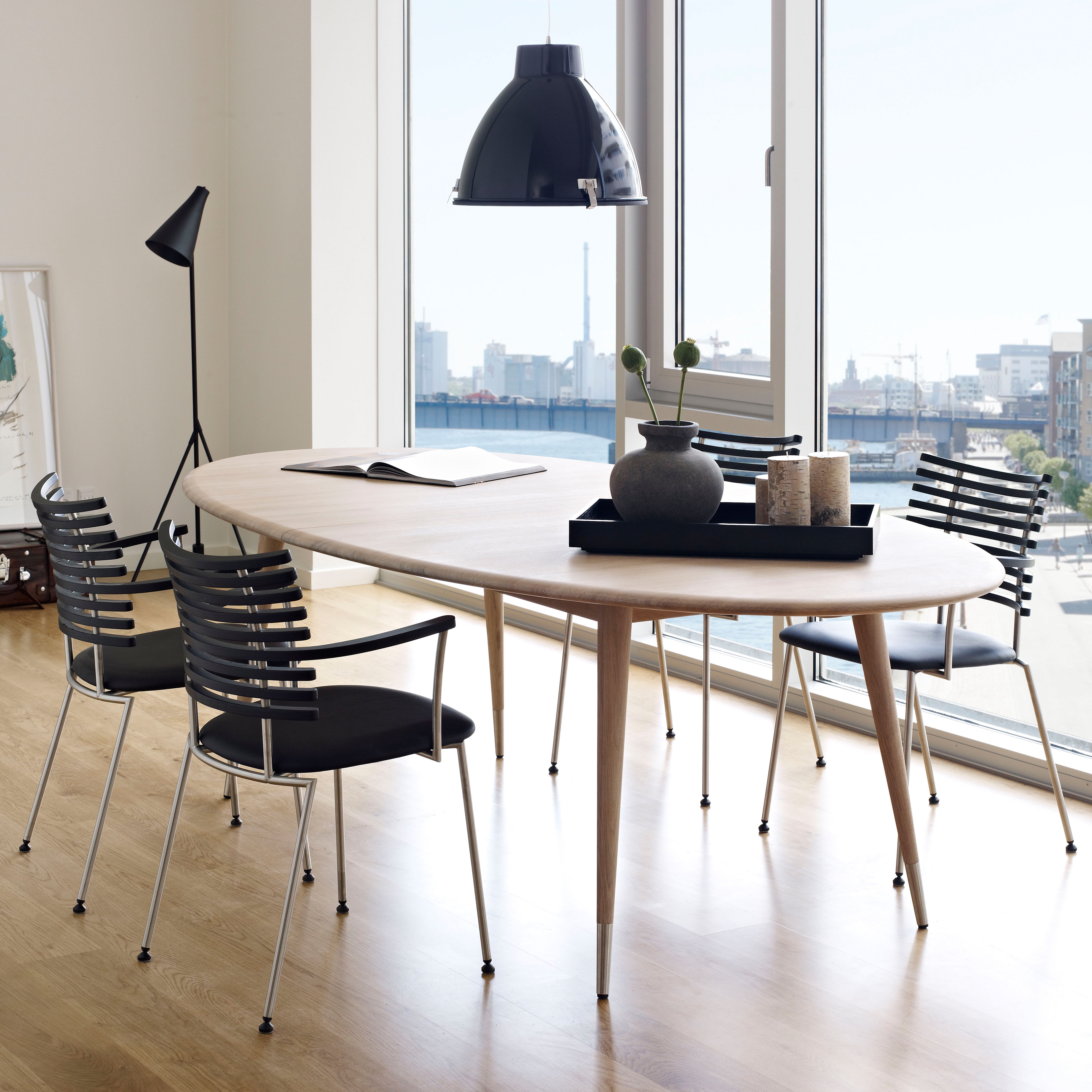 Vertoon produk GM 9942 I 9952 Table van vervaardiger Naver Collection