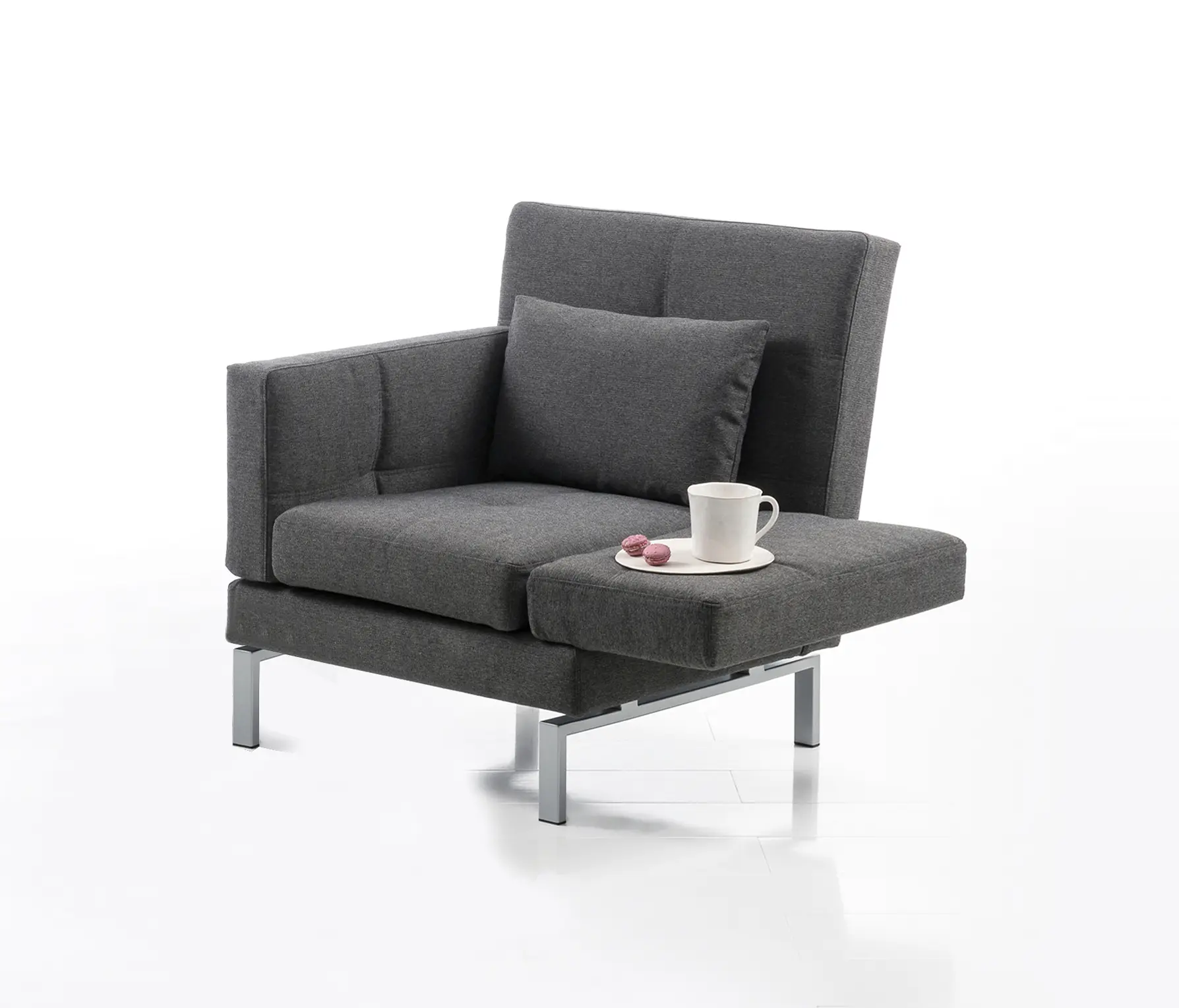 Brühl - amber armchair