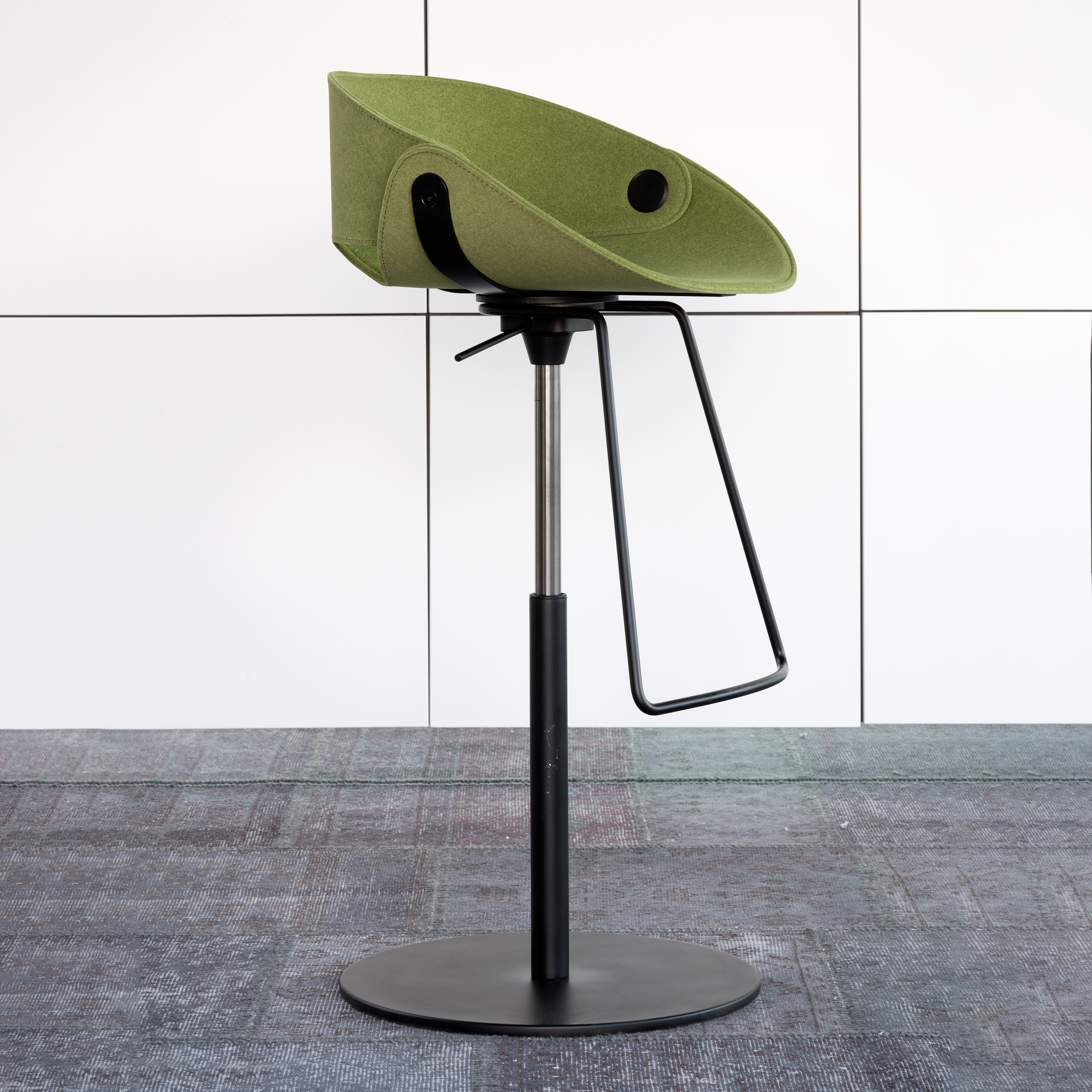 Produkt Fl@t stool 923.52 des Herstellers Tonon anzeigen