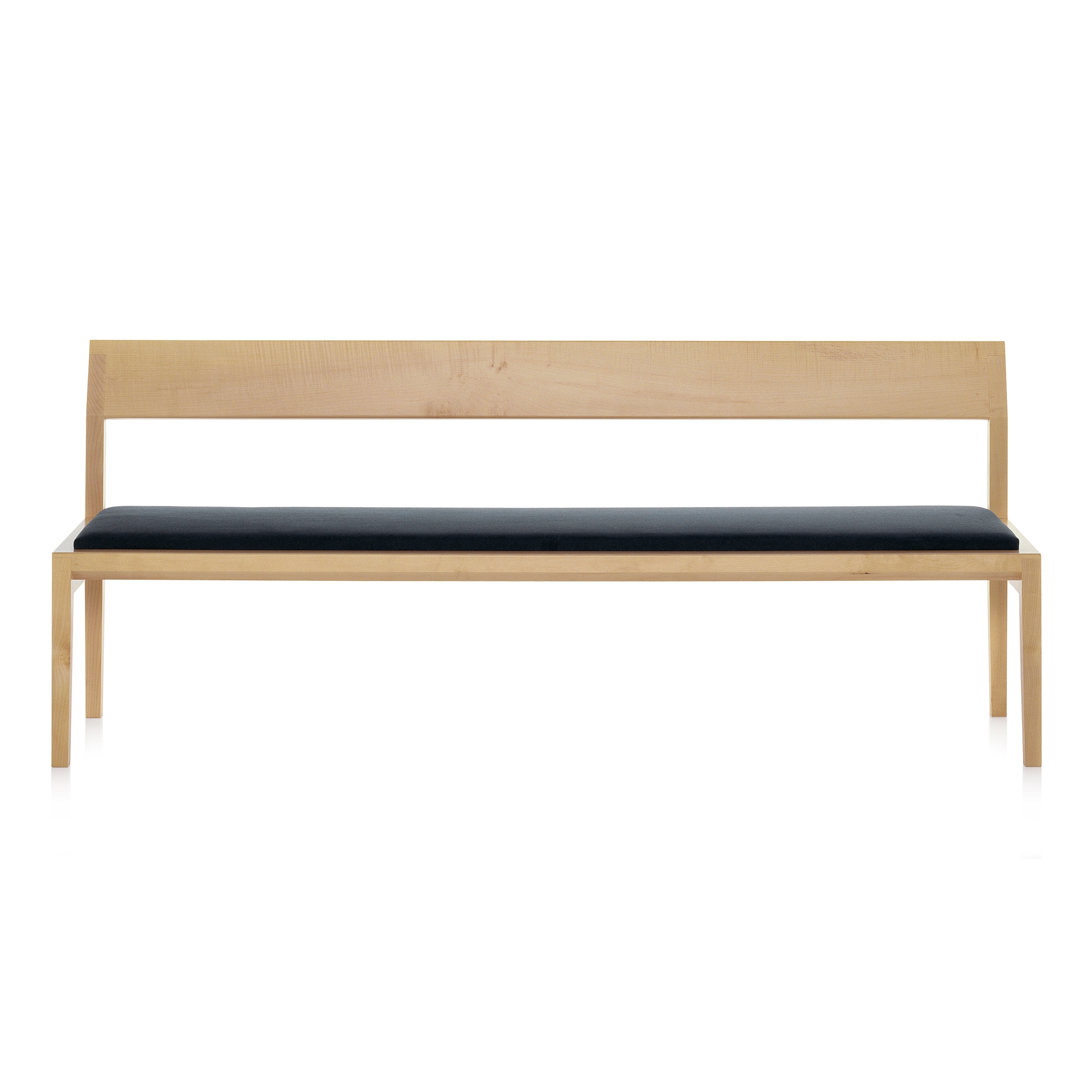 Display product S32 bench from manufacturer B+W