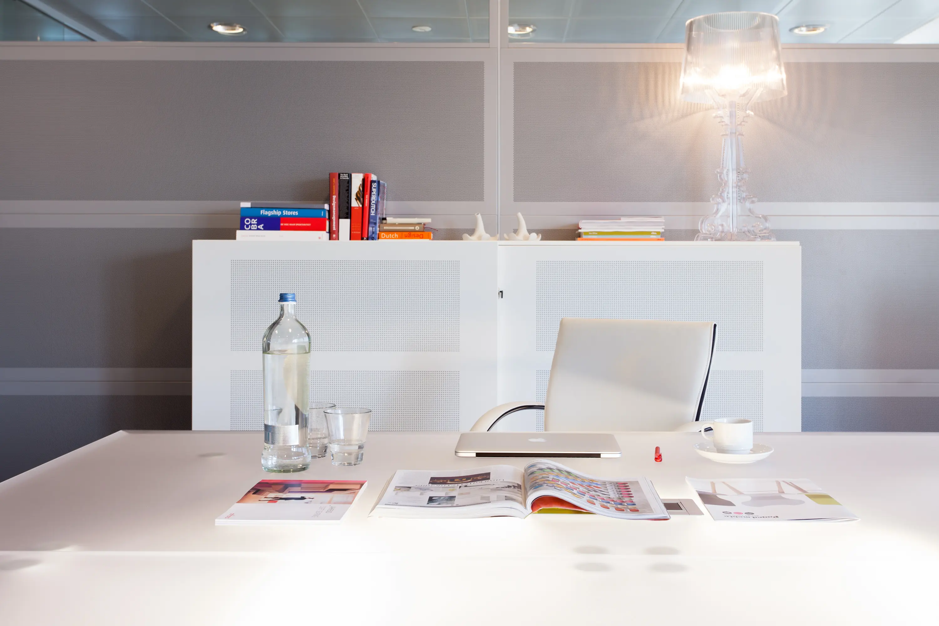 Ahrend - Ahrend 1200