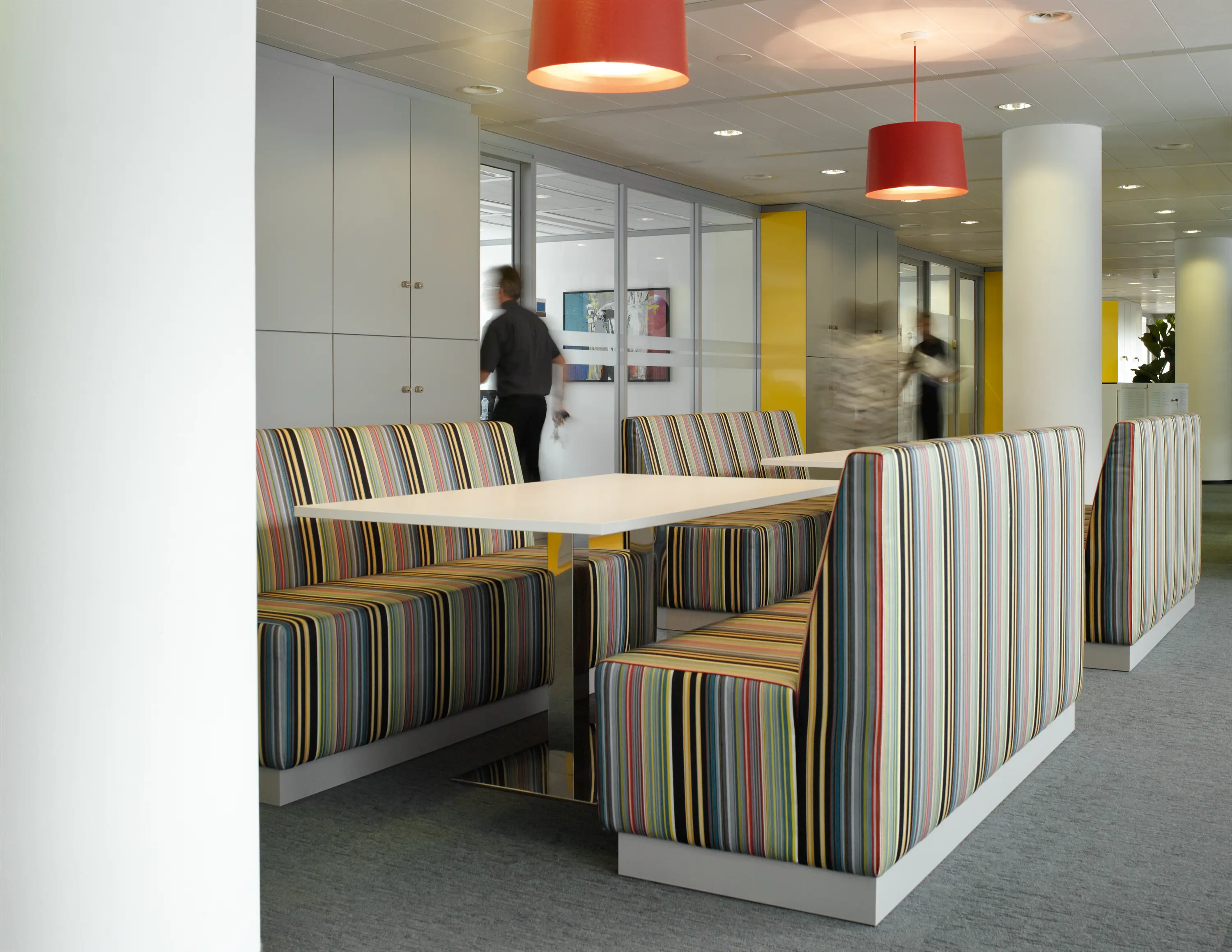 Ahrend - Ahrend Treinbank