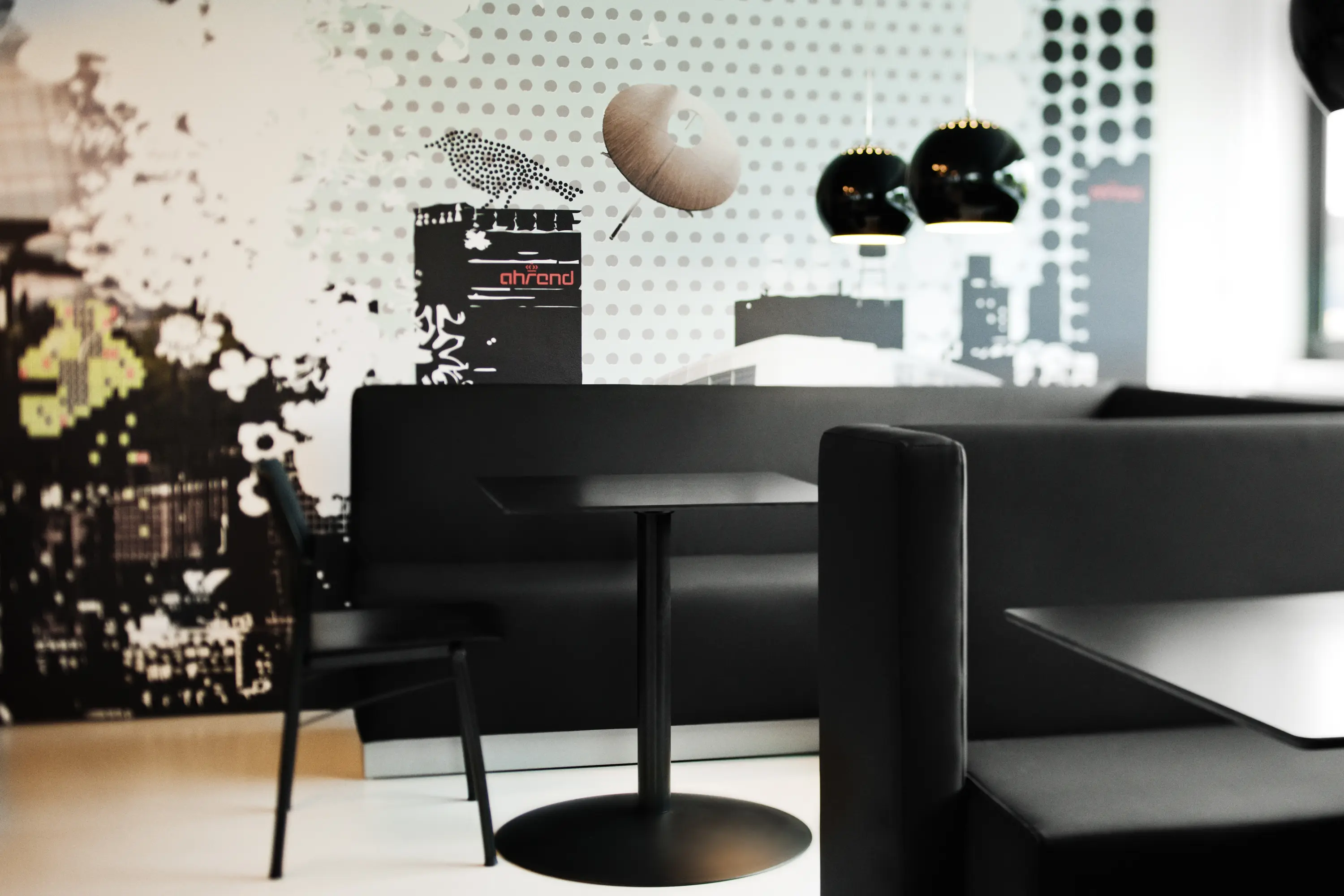 Ahrend - Ahrend Treinbank