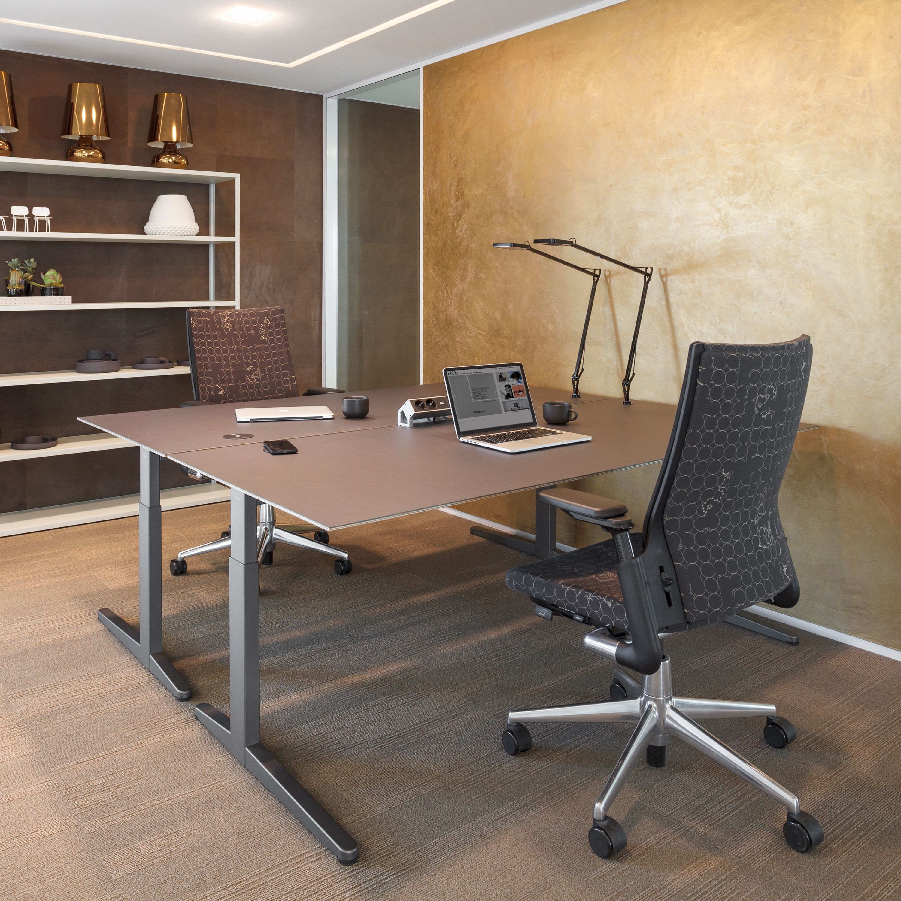Display product Ahrend Balance from manufacturer Ahrend