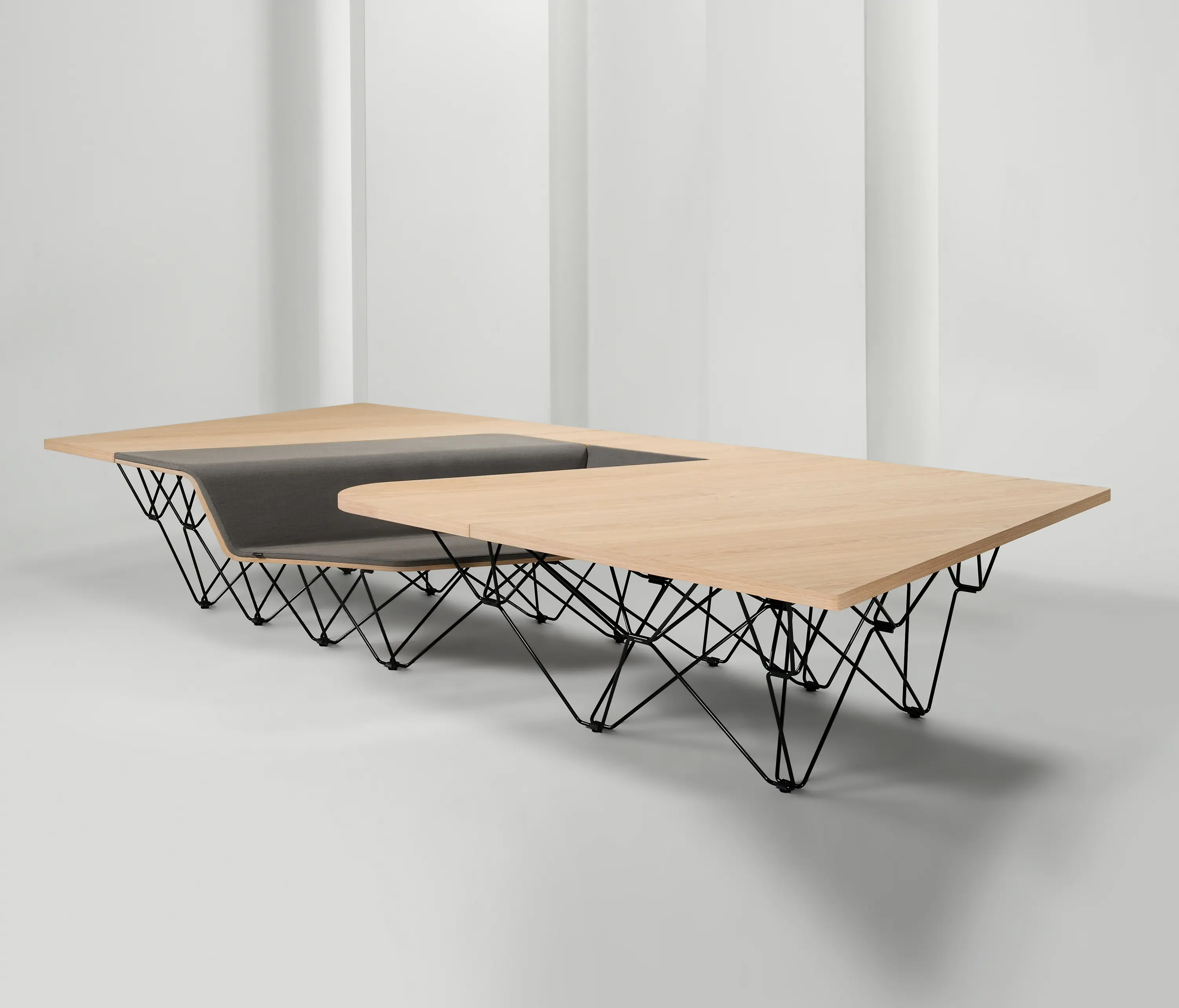 Prooff - #005.01 SitTable