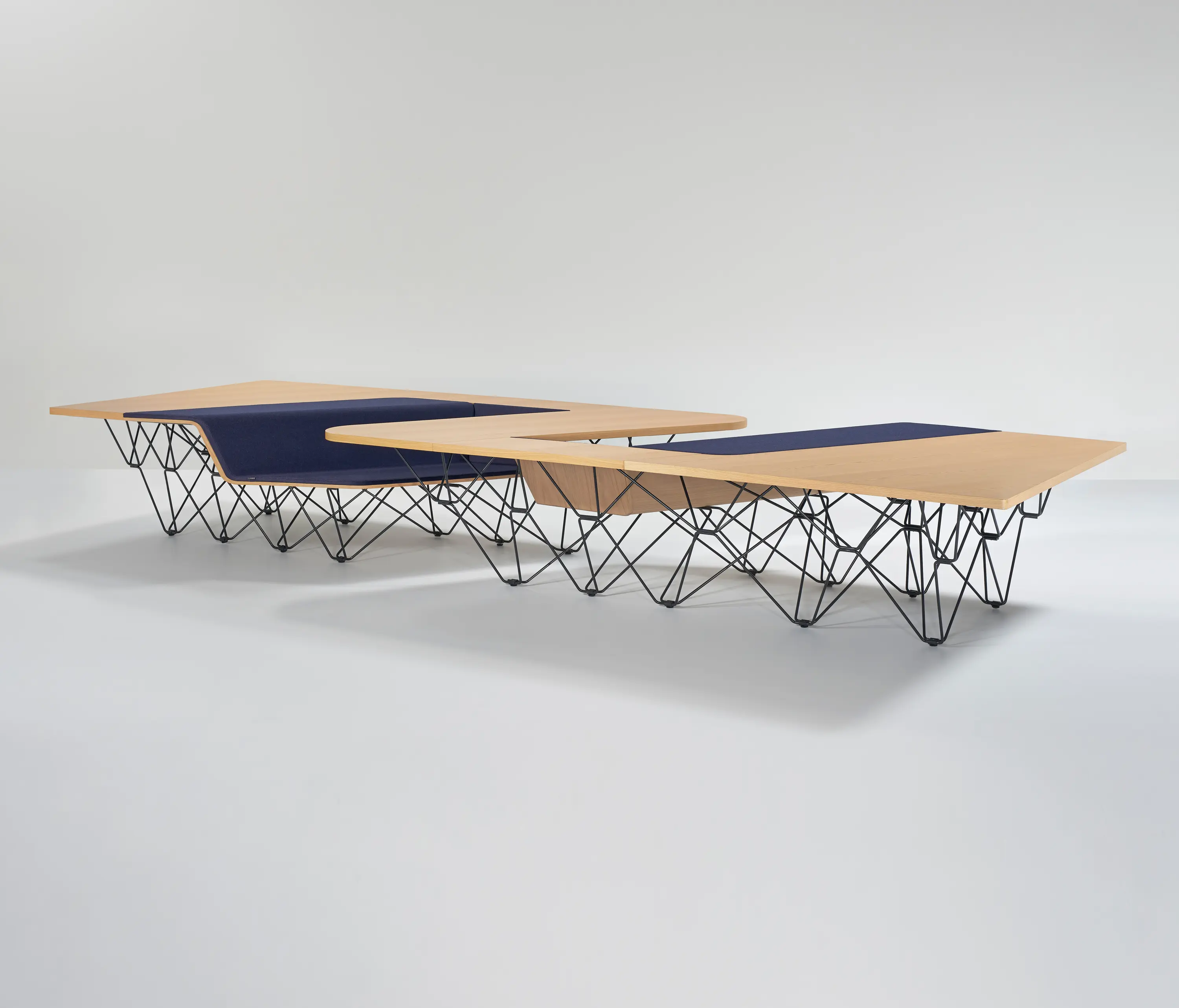 Prooff - #005.02 SitTable
