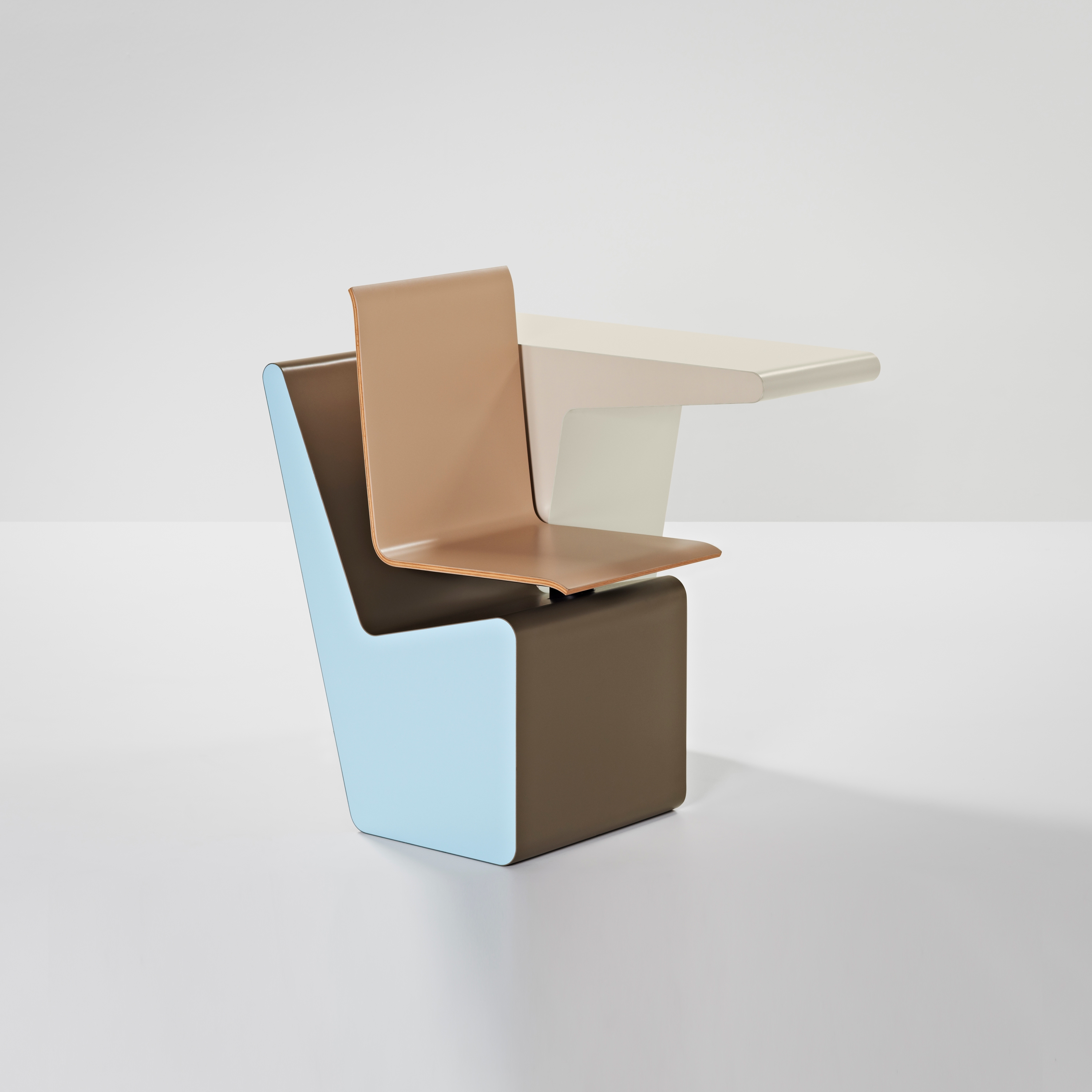 #006.03 SideSeat