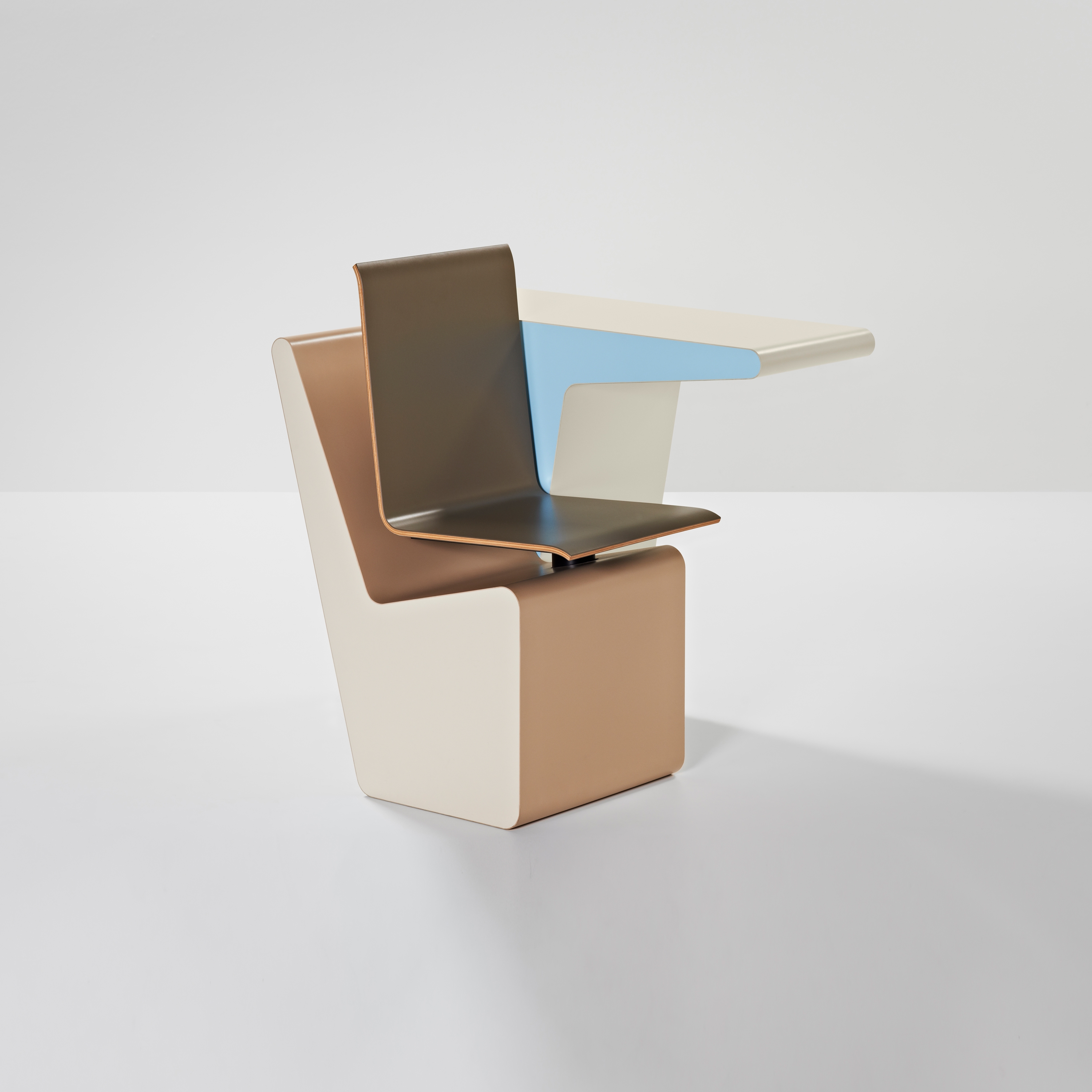 #006.05 SideSeat