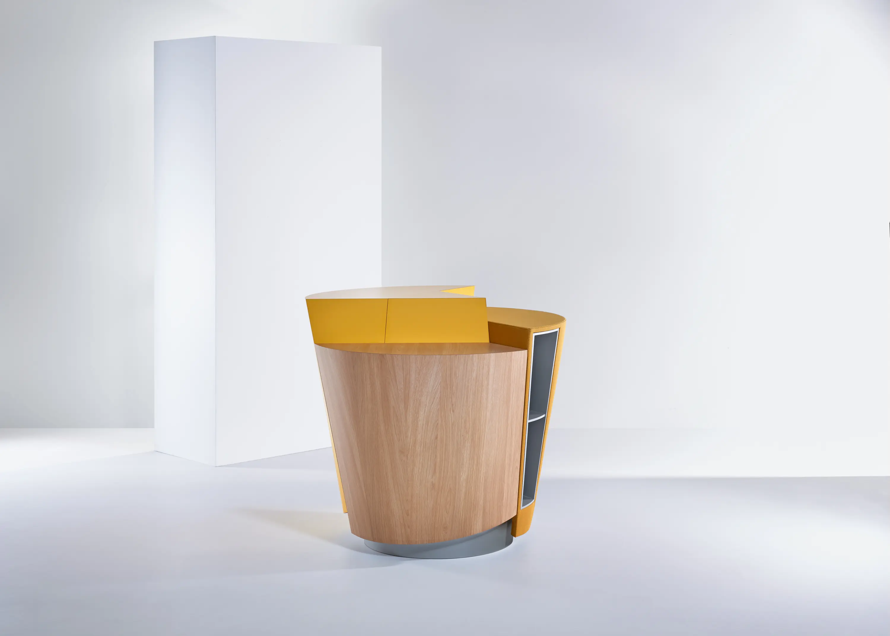 Prooff - #008.02 StandTable