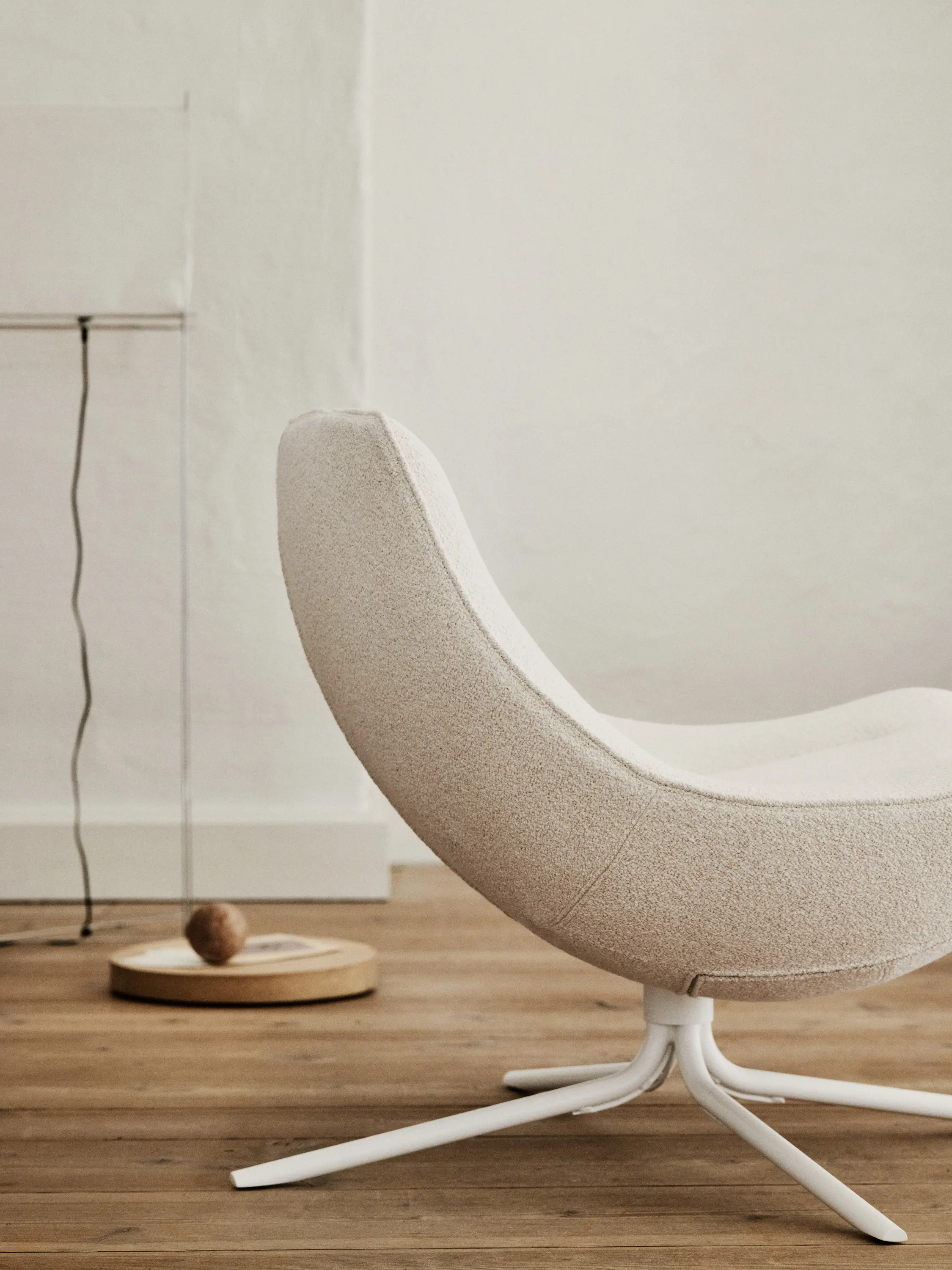 SOFTLINE - VERA Swivel Lounge chair