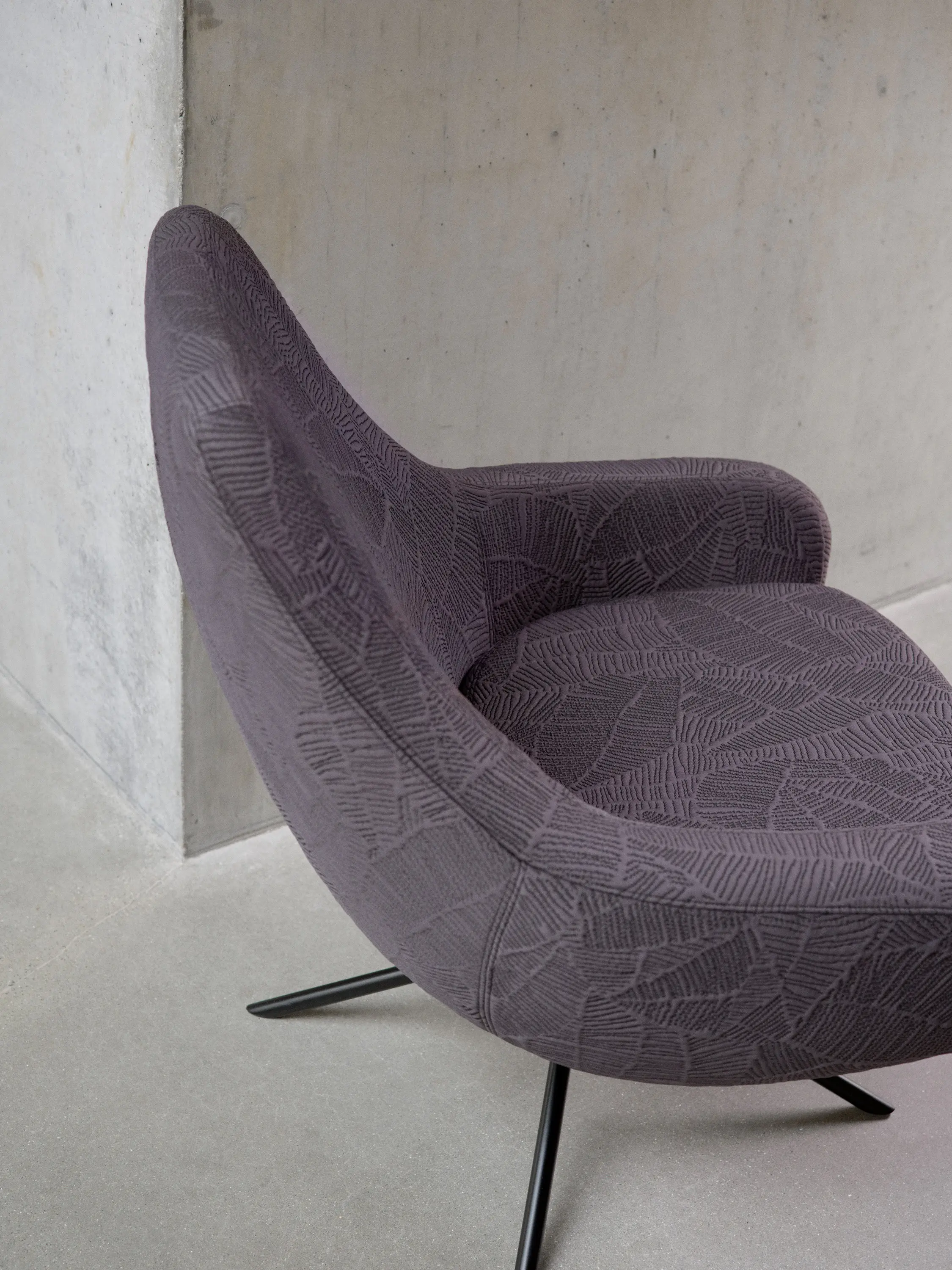 SOFTLINE - NOOMI String Chair