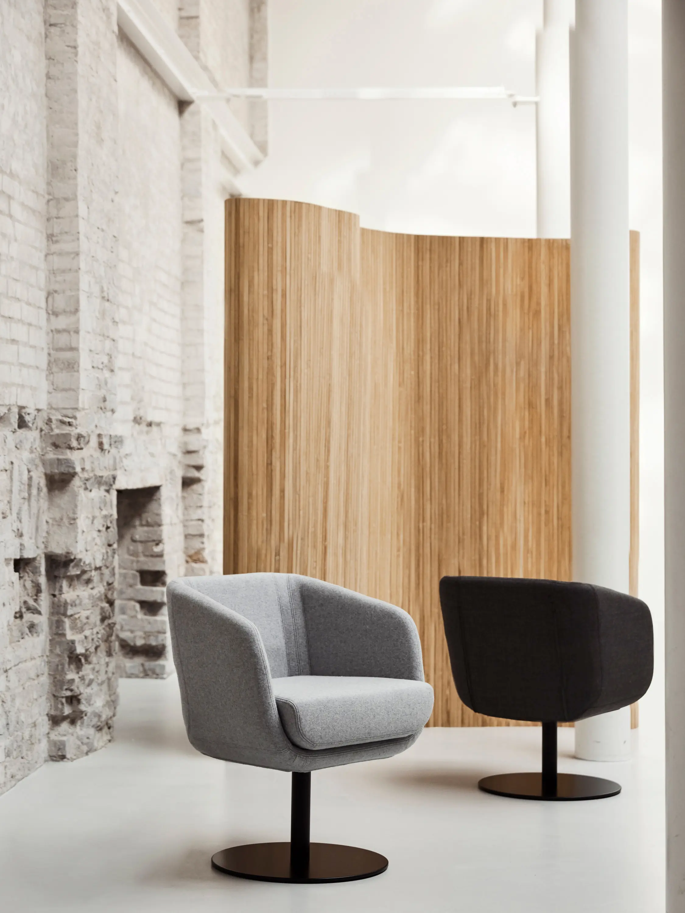SOFTLINE - SHELLY Swivel chair