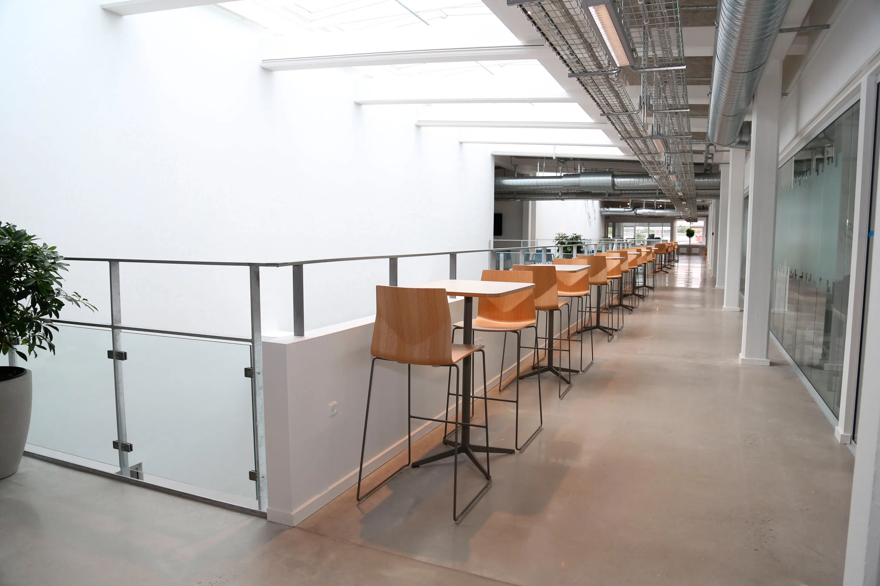 Ocee & Four Design - Four® Resting