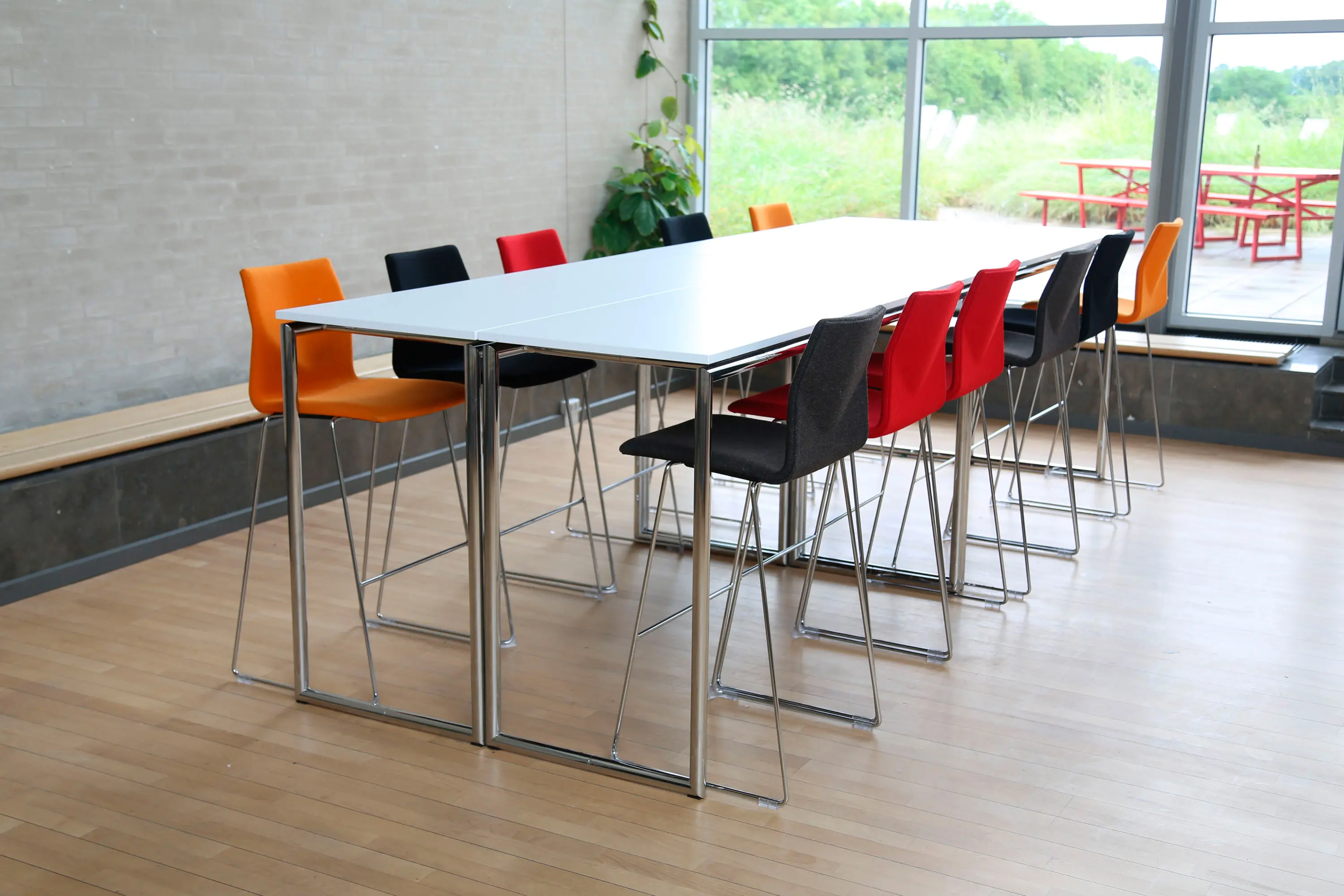 Ocee & Four Design - Four® Standing