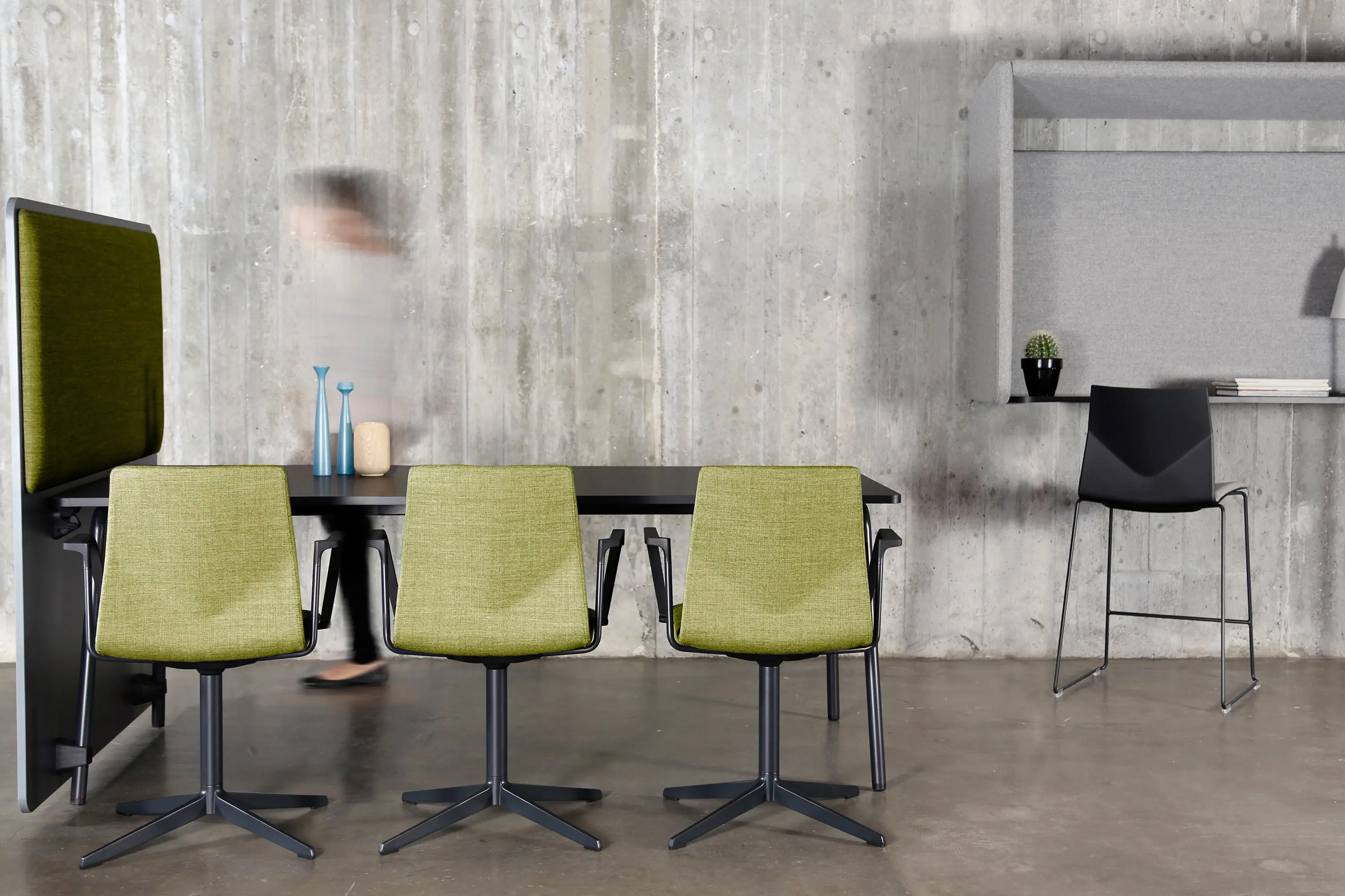Ocee & Four Design - FourCast®2 Evo upholstery