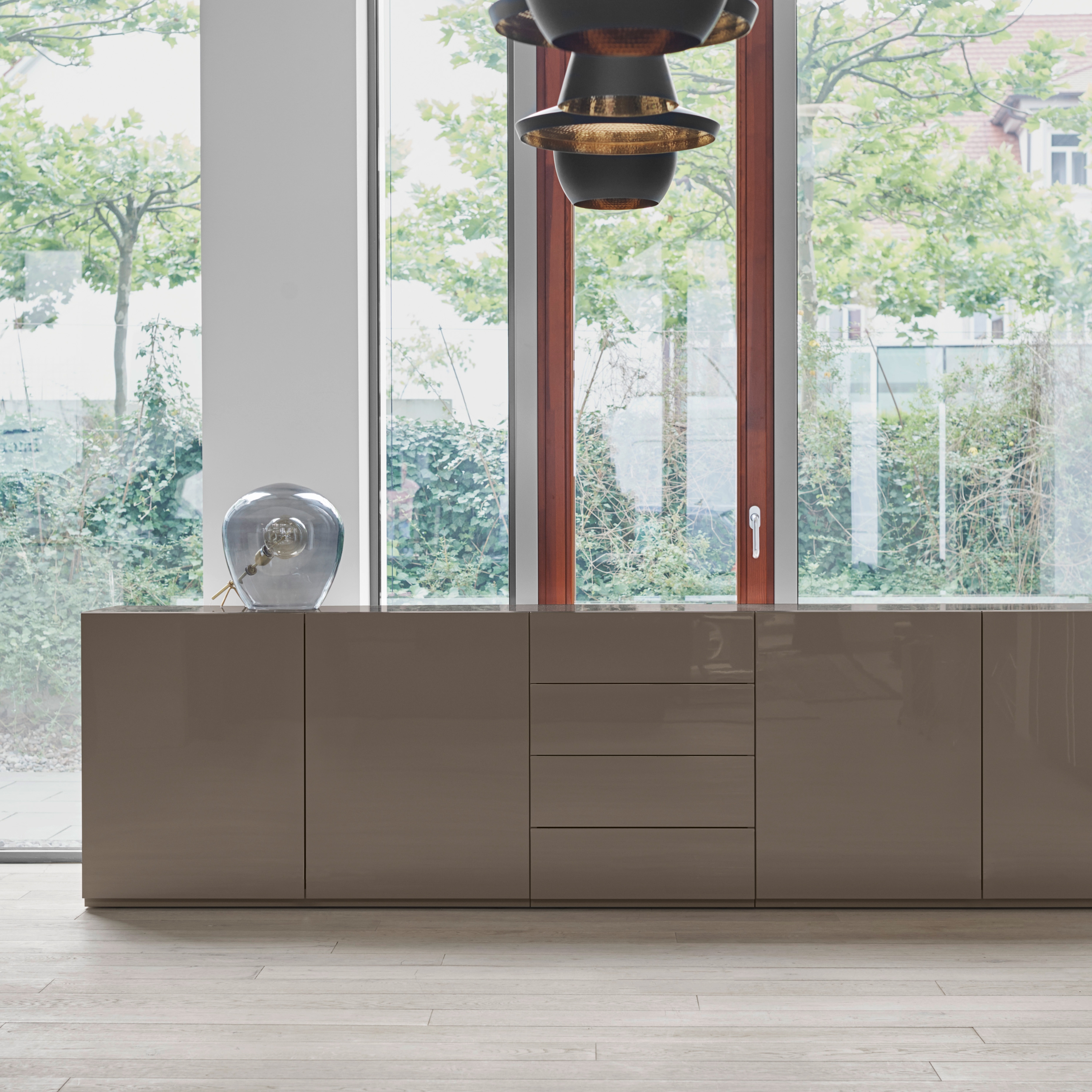 Mostra il prodotto Alea Living 16.005.03 del produttore Kettnaker