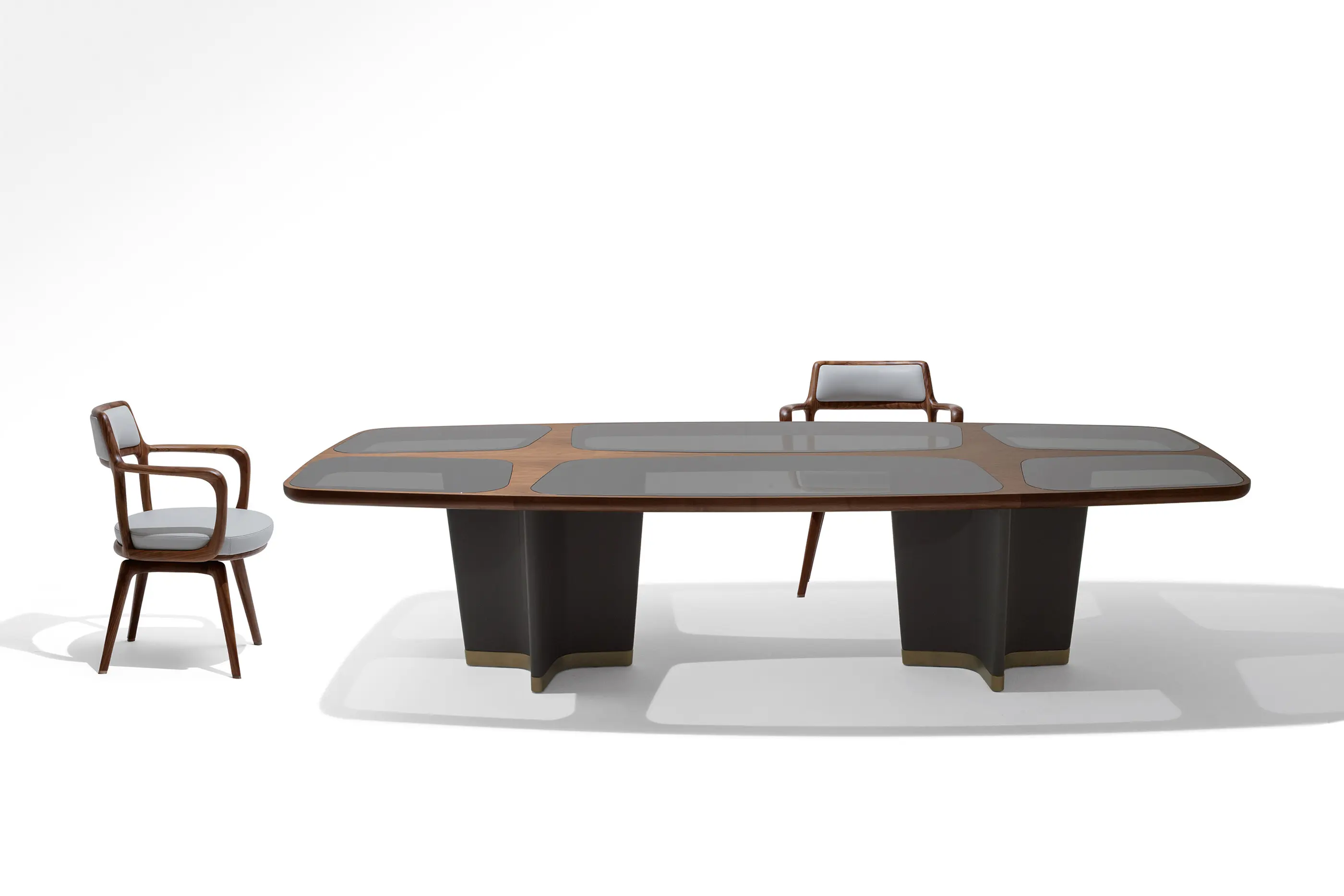 Giorgetti - Bigwig Table