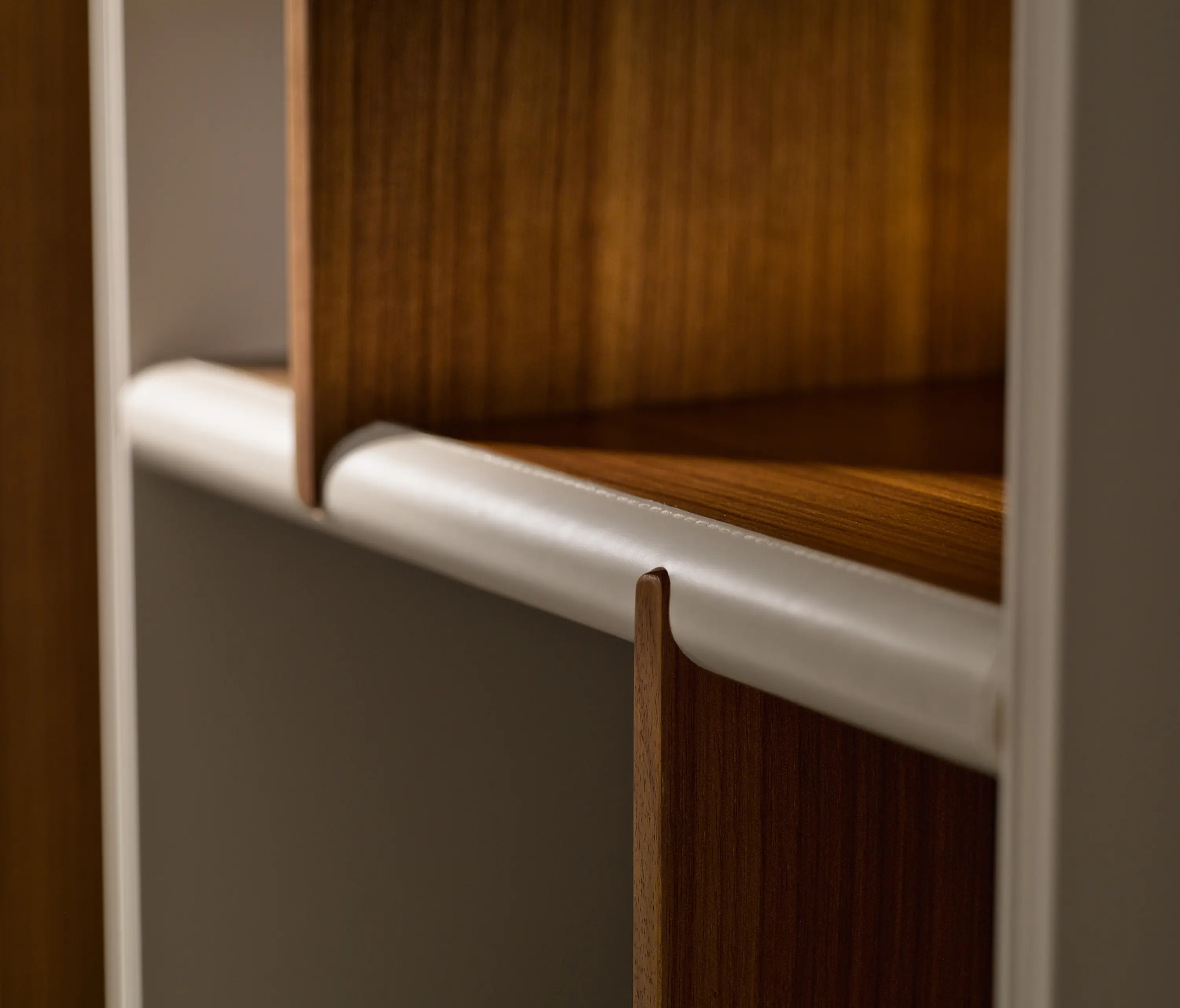 Giorgetti - Town Cabinet
