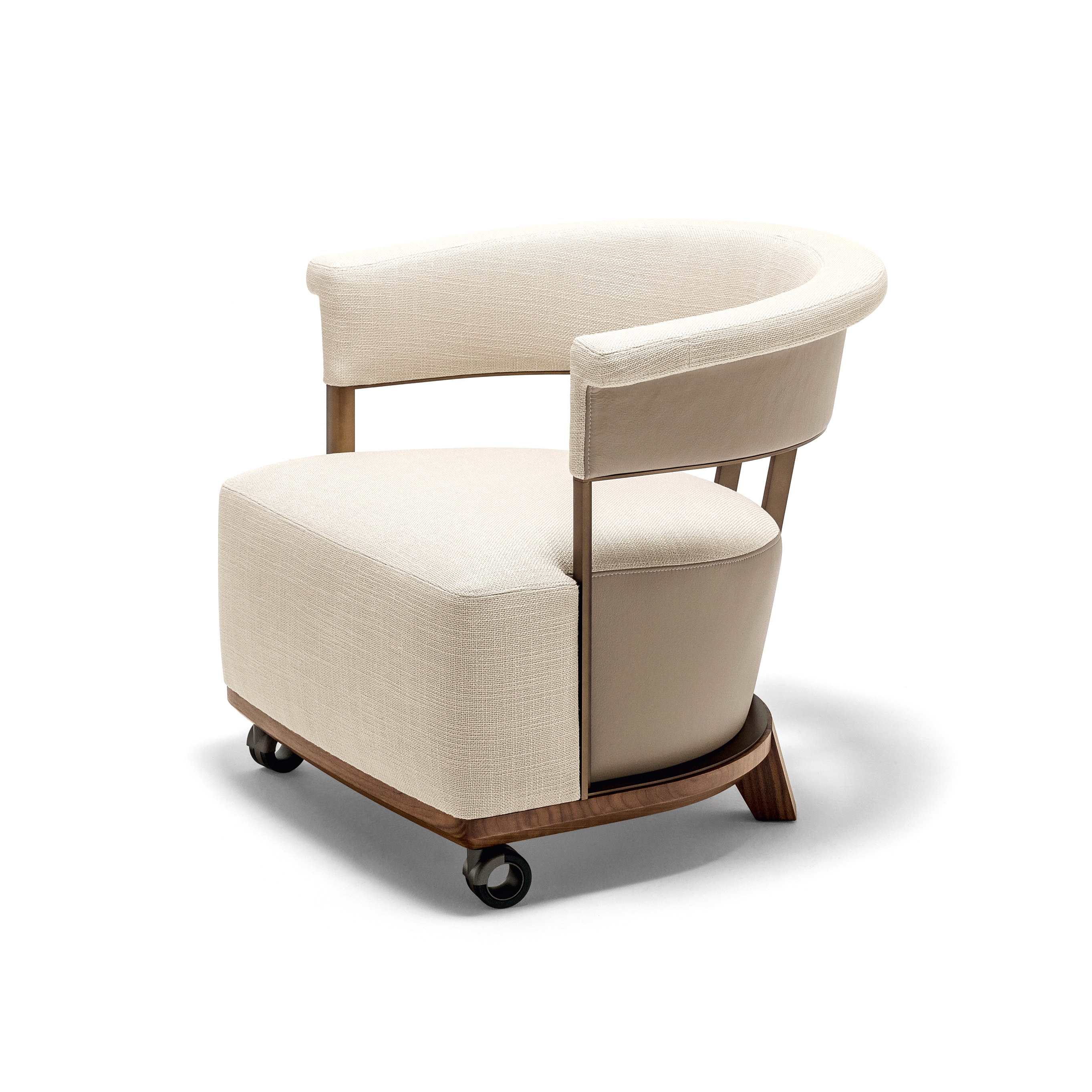 Display product Lady Armchair from manufacturer Giorgetti