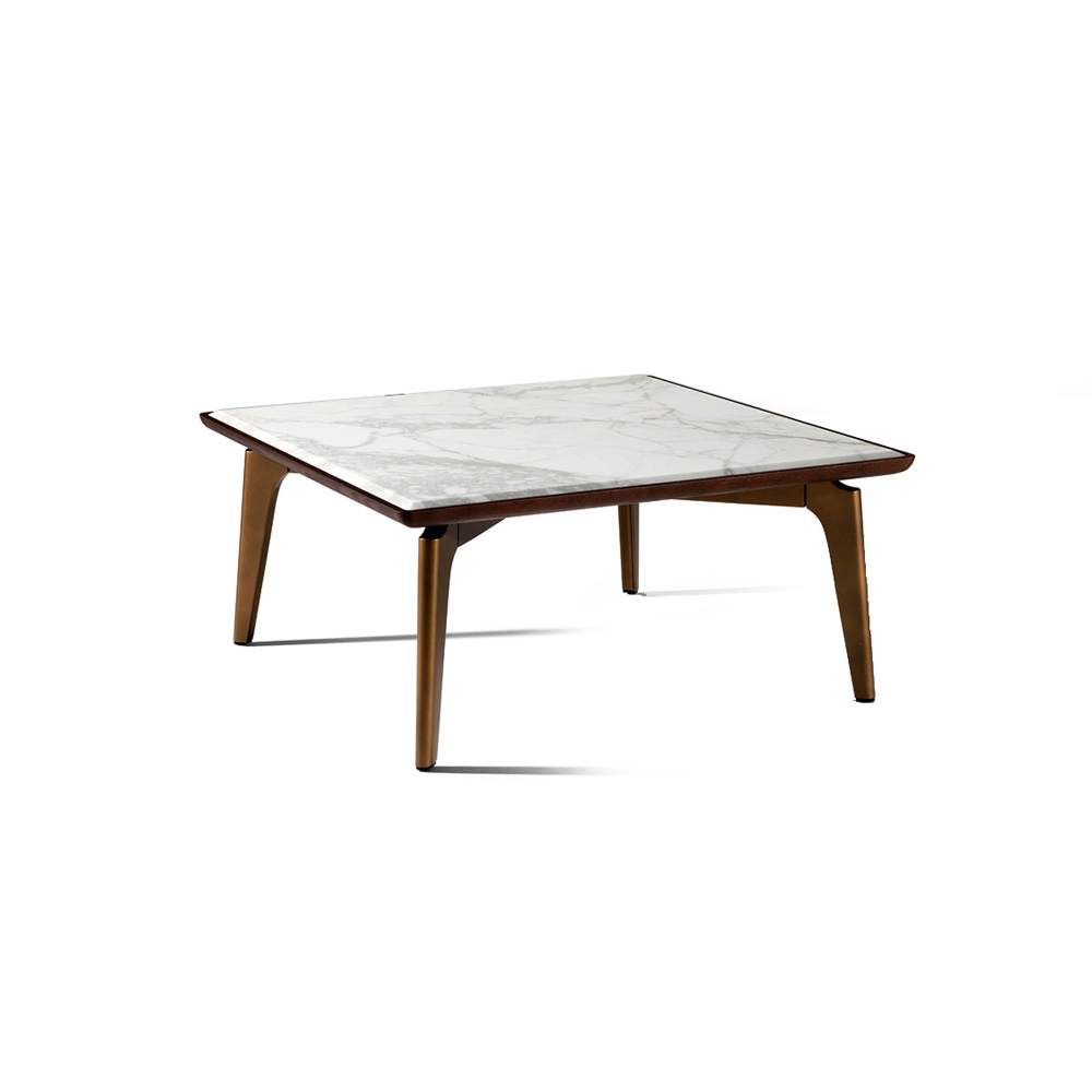 Display product Blend Low Table from manufacturer Giorgetti