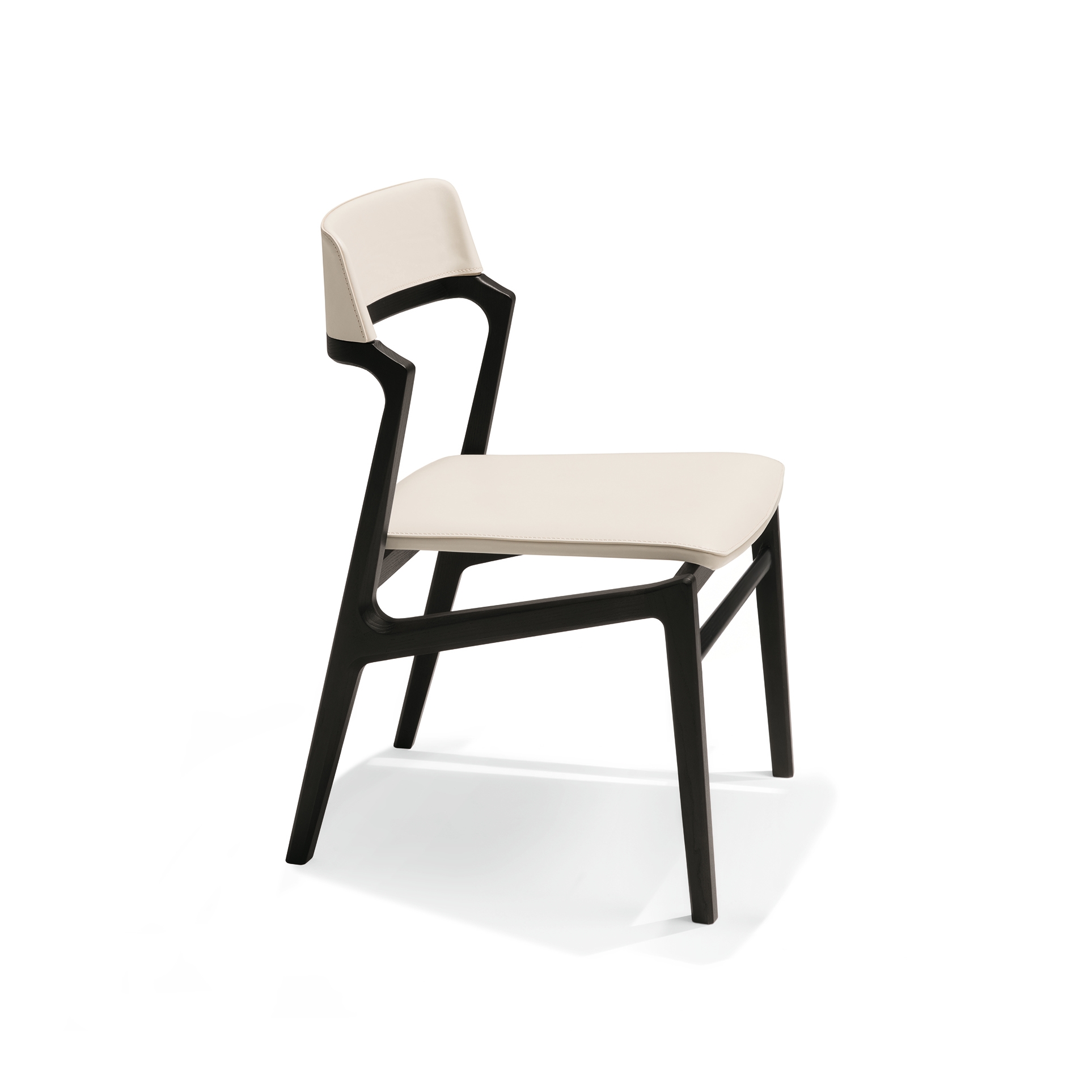 Display product Alexa Chair from manufacturer Giorgetti