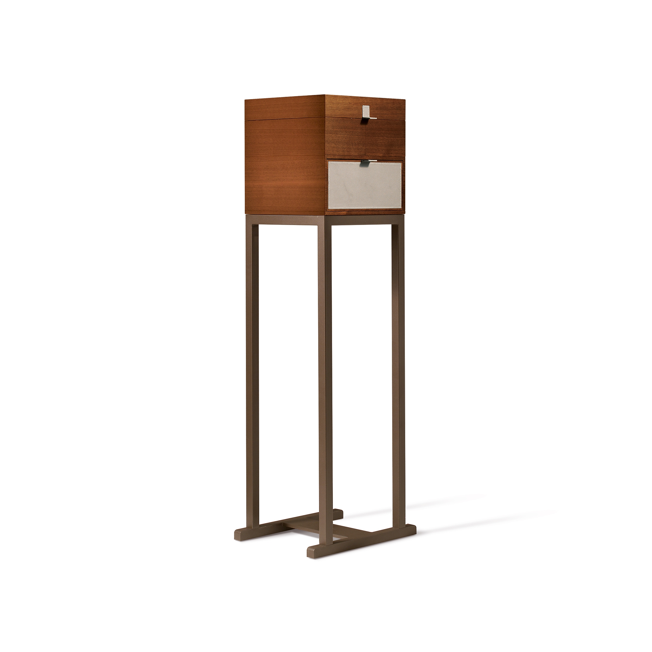 Mostra il prodotto Myo Stand with Drawer del produttore Giorgetti