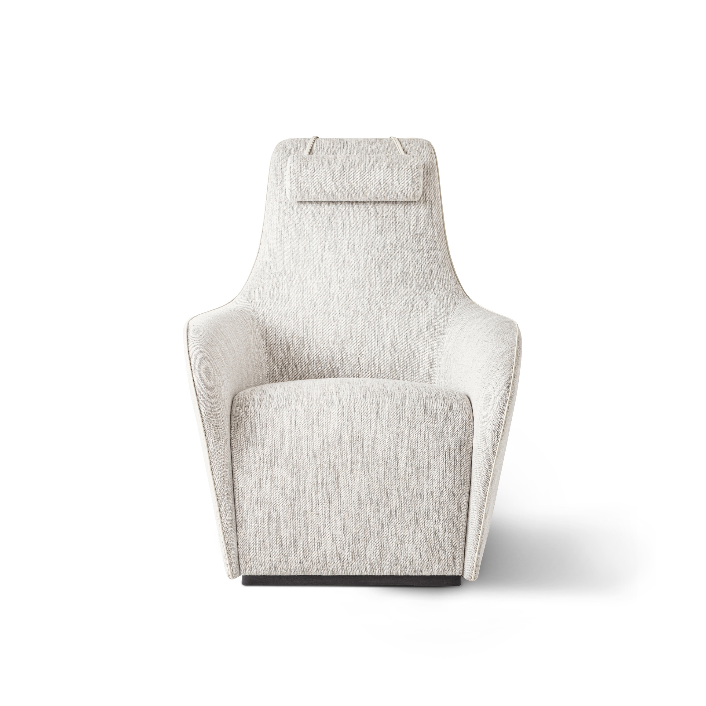 Display product Tie XL Armchair from manufacturer Giorgetti