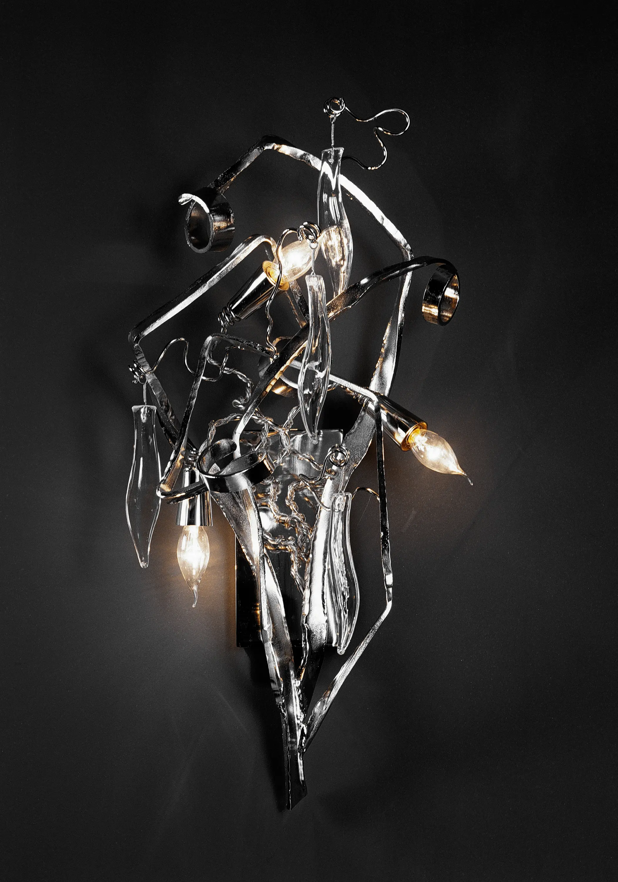 Brand van Egmond - Delphinium ceiling lamp round